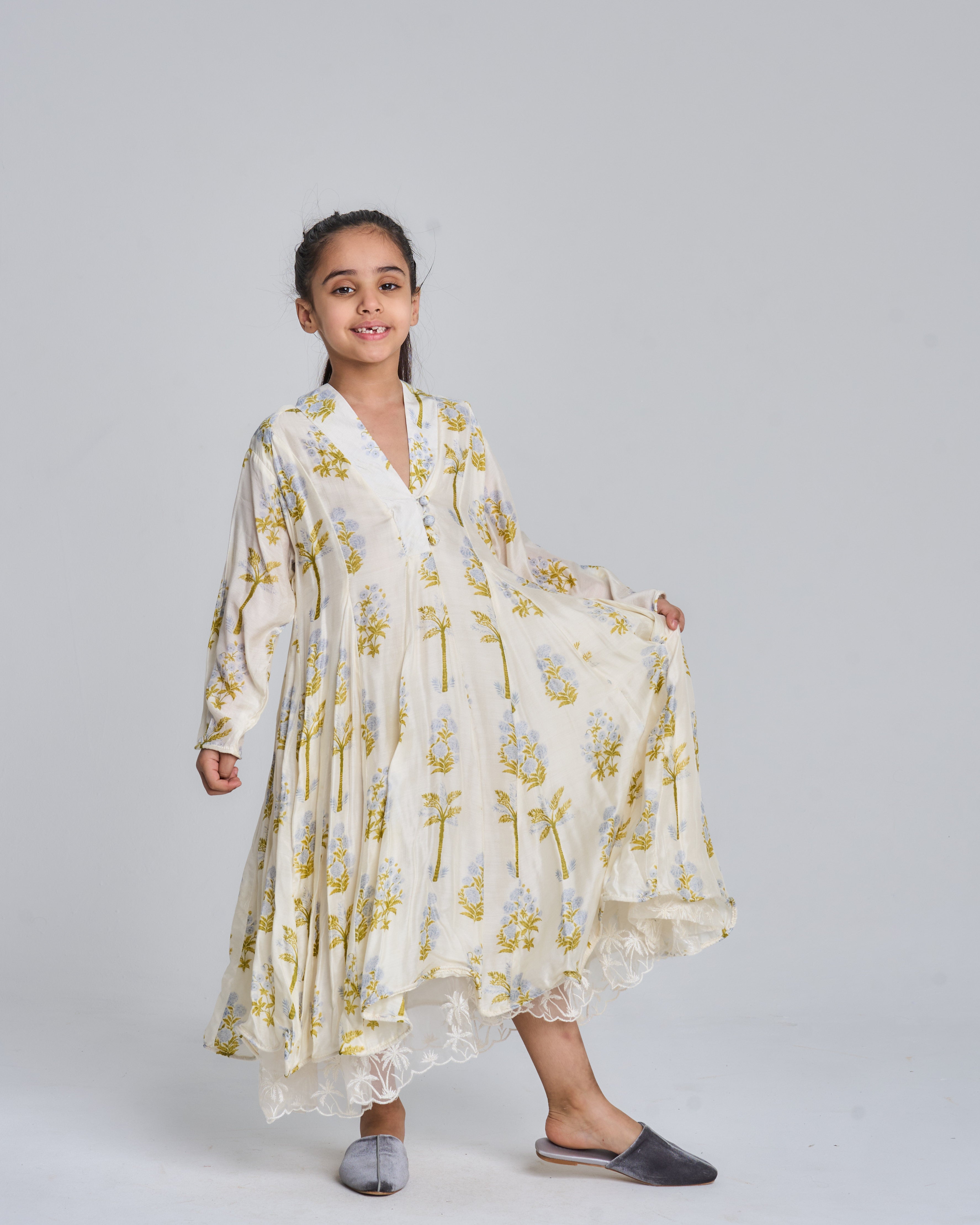 Kids 3 Curly hem 13A SAHARA