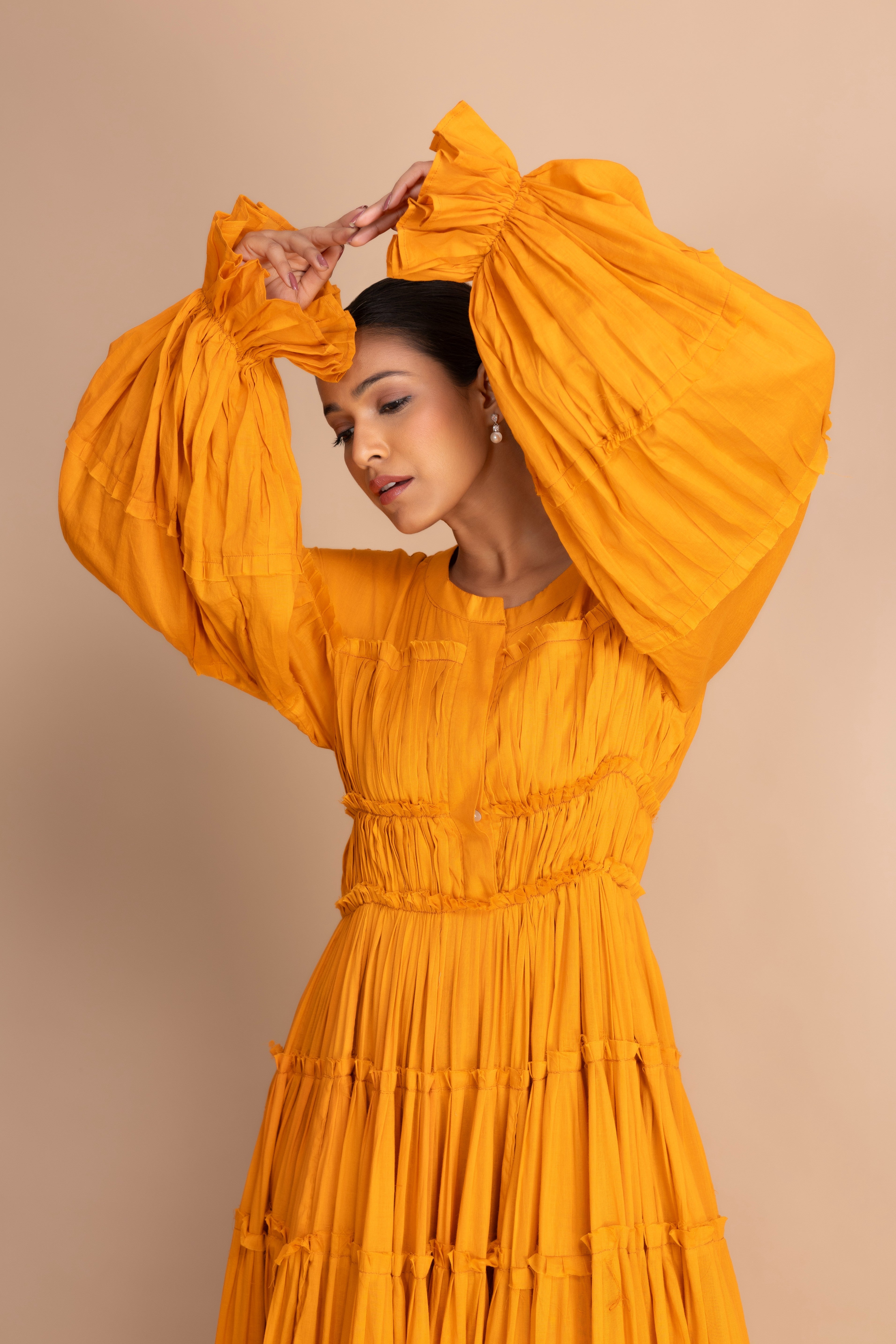 6PRAIRIE GOLDEN OCHRE PERSIAN