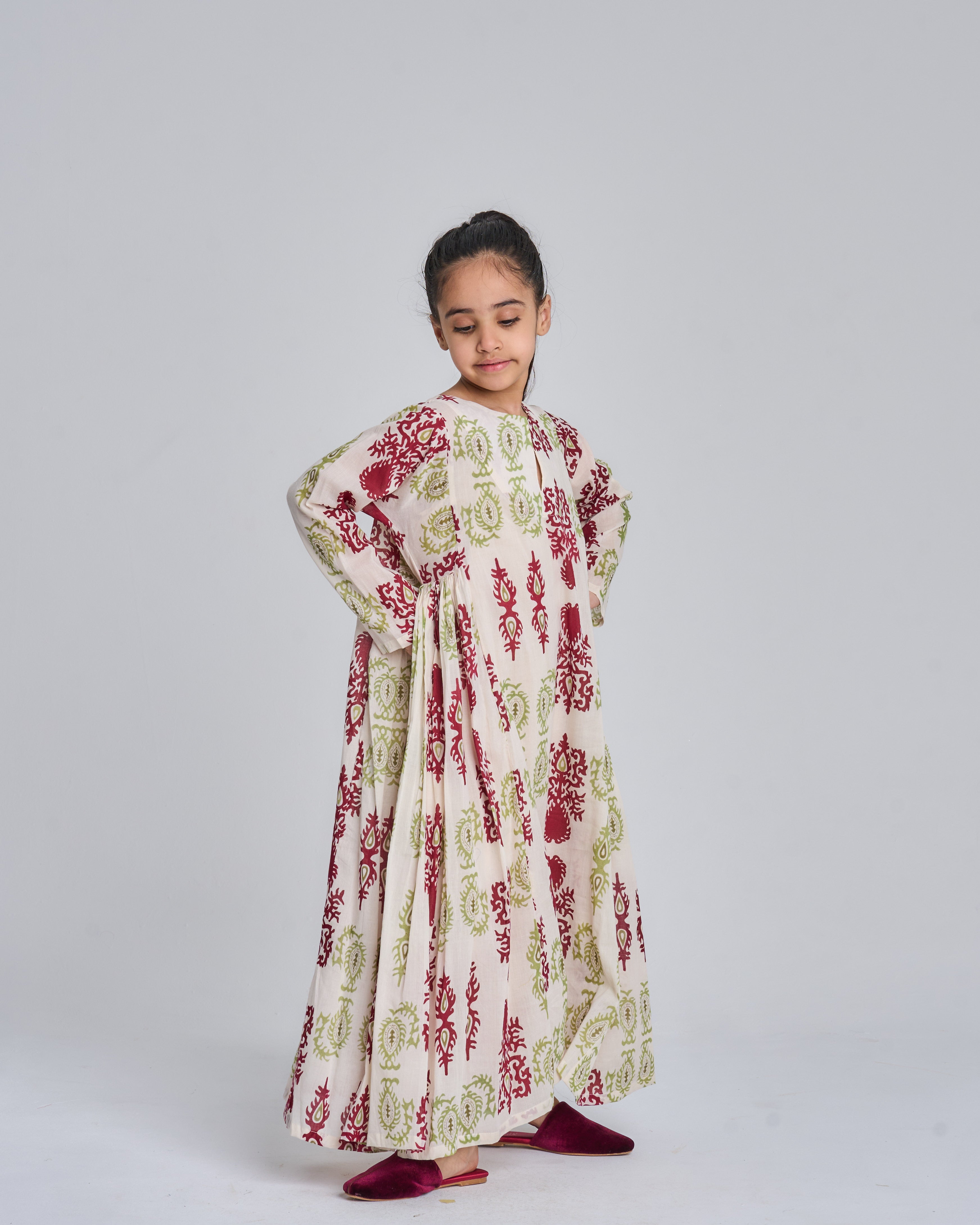 Kids 7-side pleats 17B