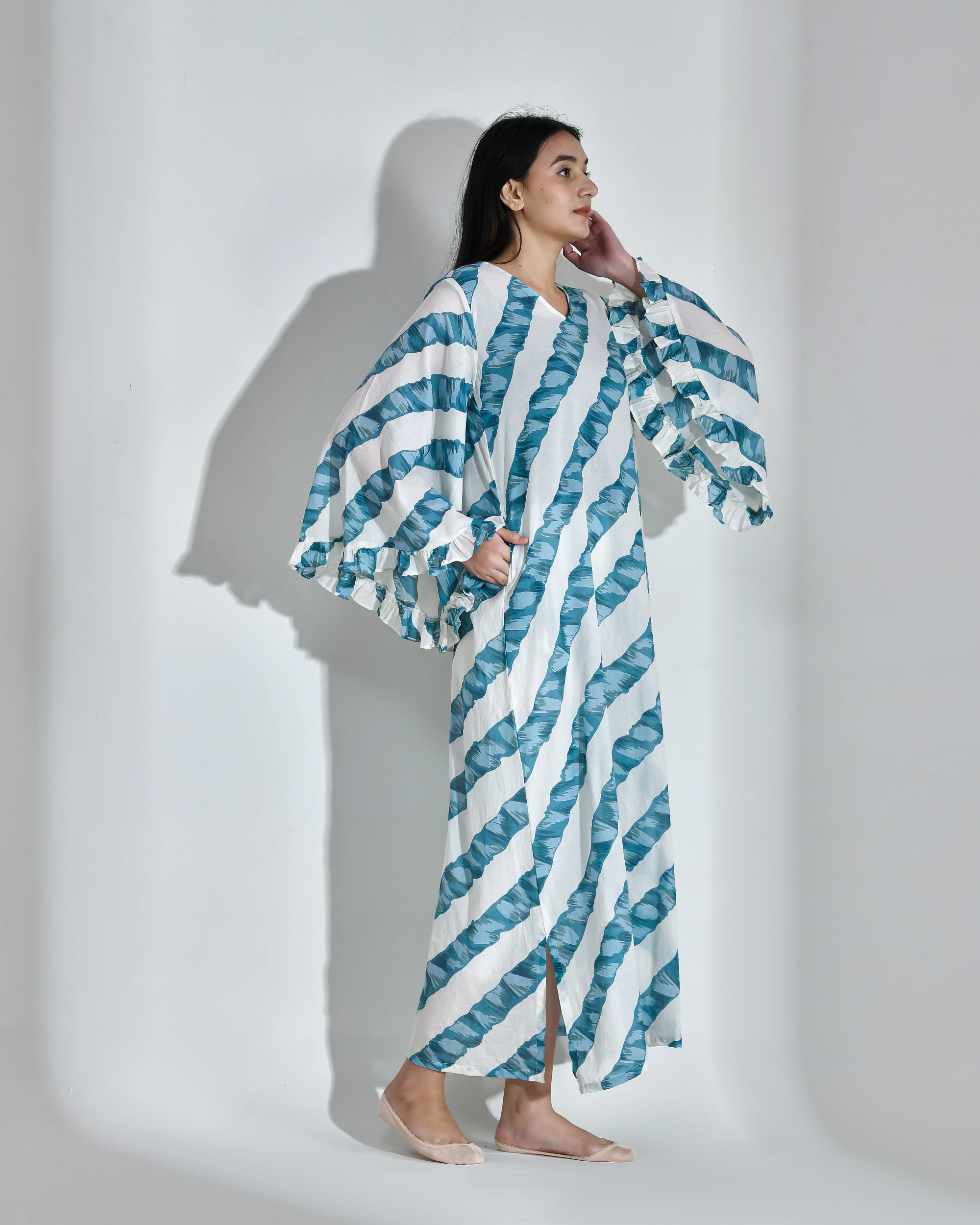 13 wide ruffles 5B SAHARA
