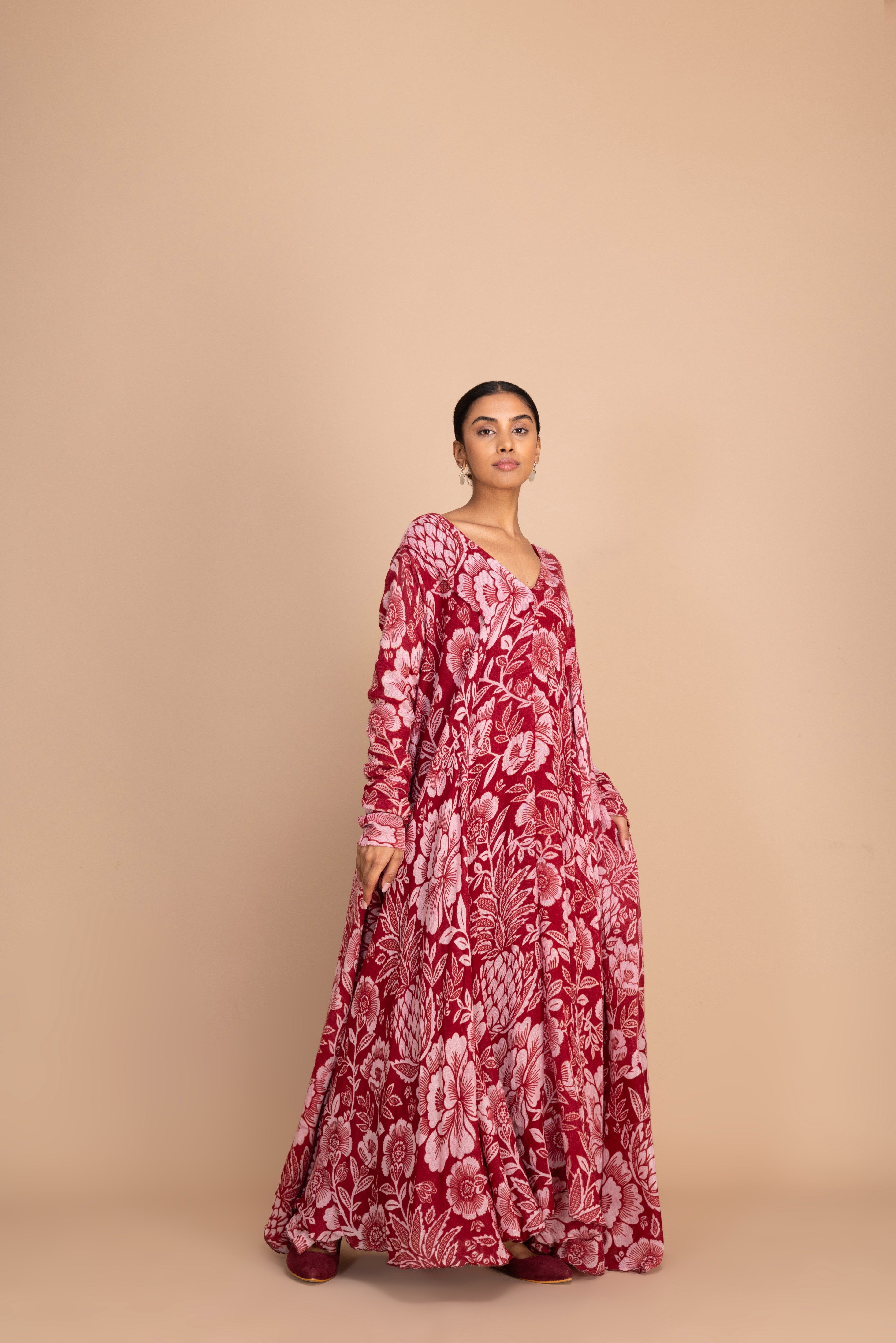 WOOL 1 VNECK 8C PERSIAN