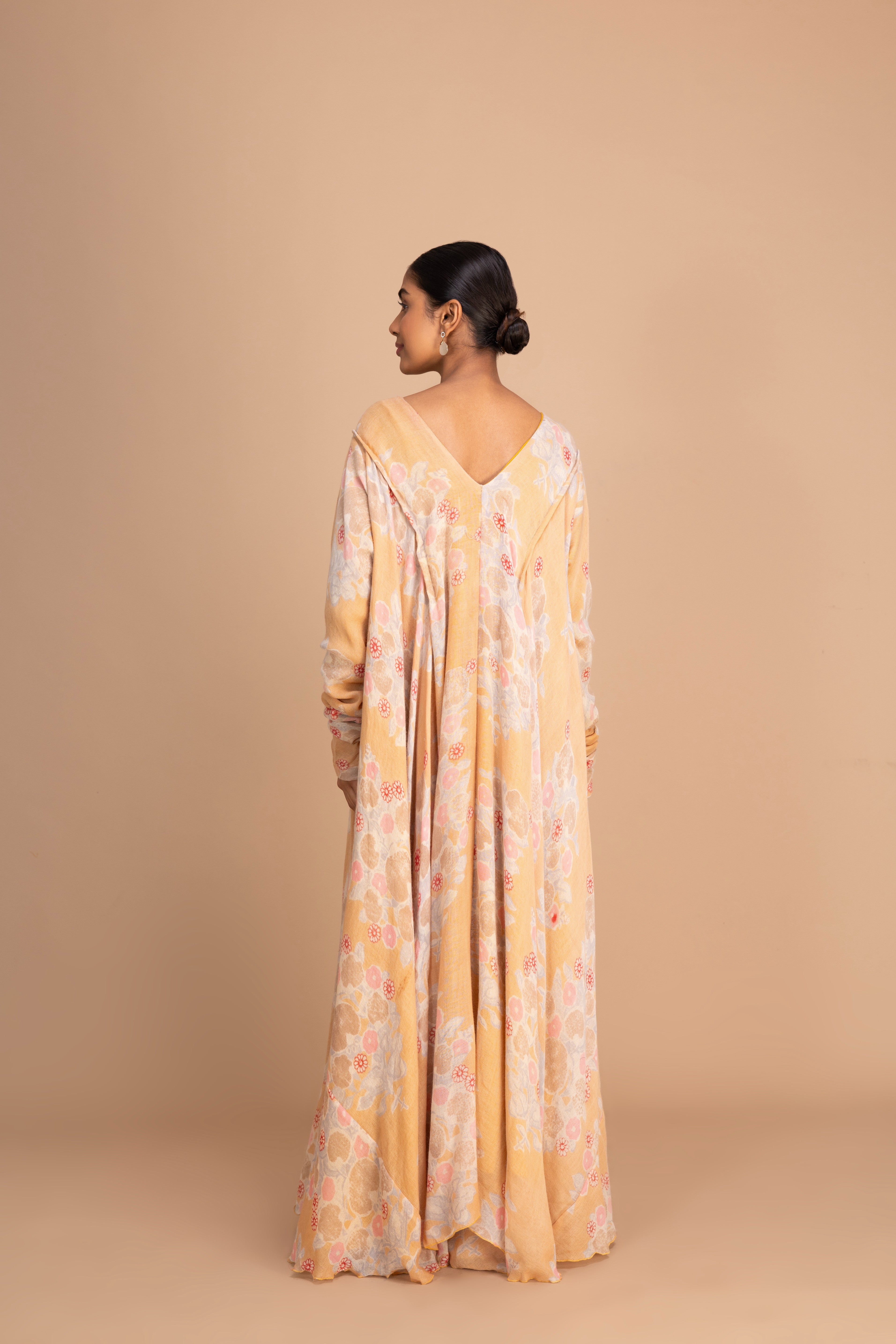 WOOL 1 VNECK 5C PERSIAN