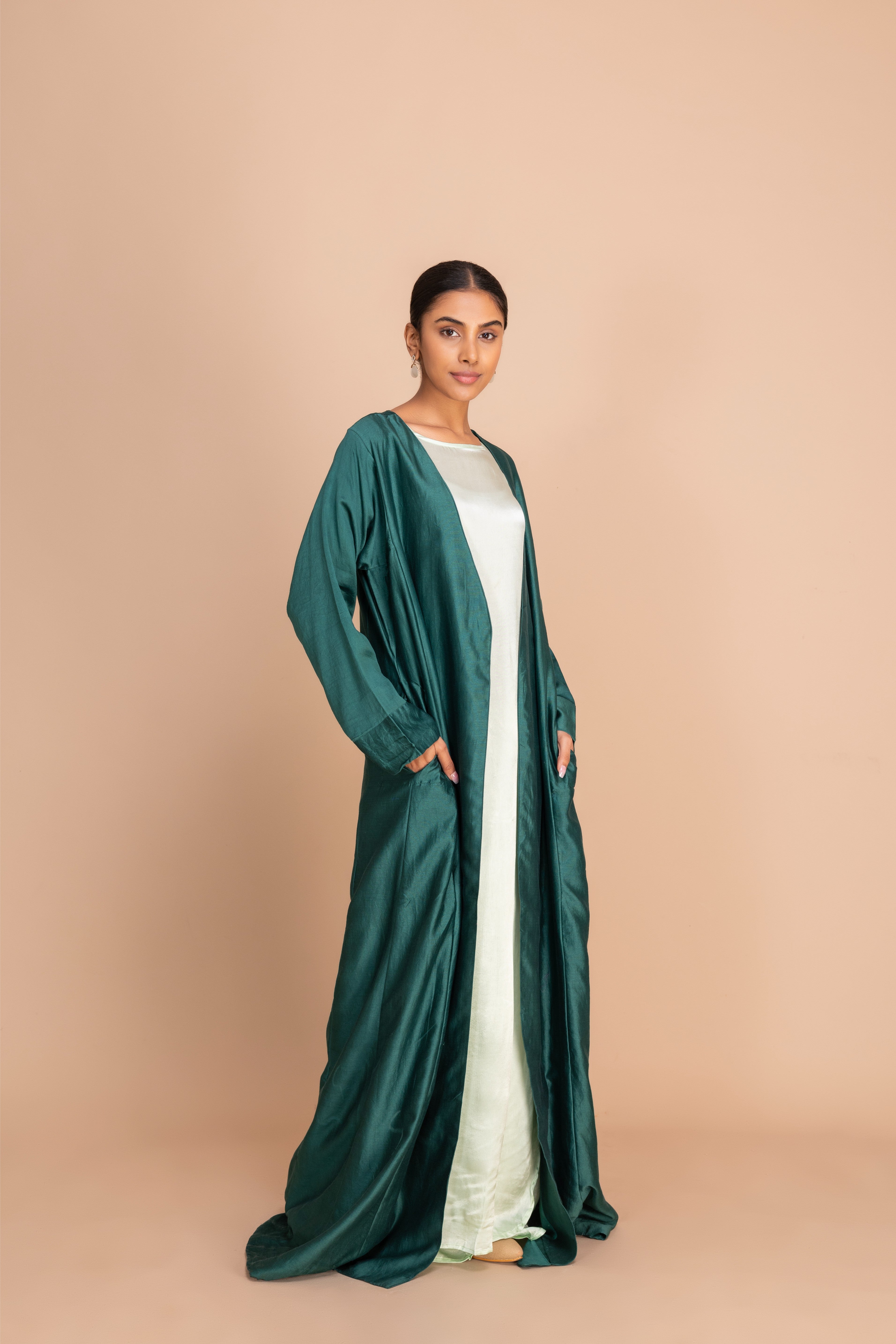 14 BISHT SET SPRAY PERSIAN