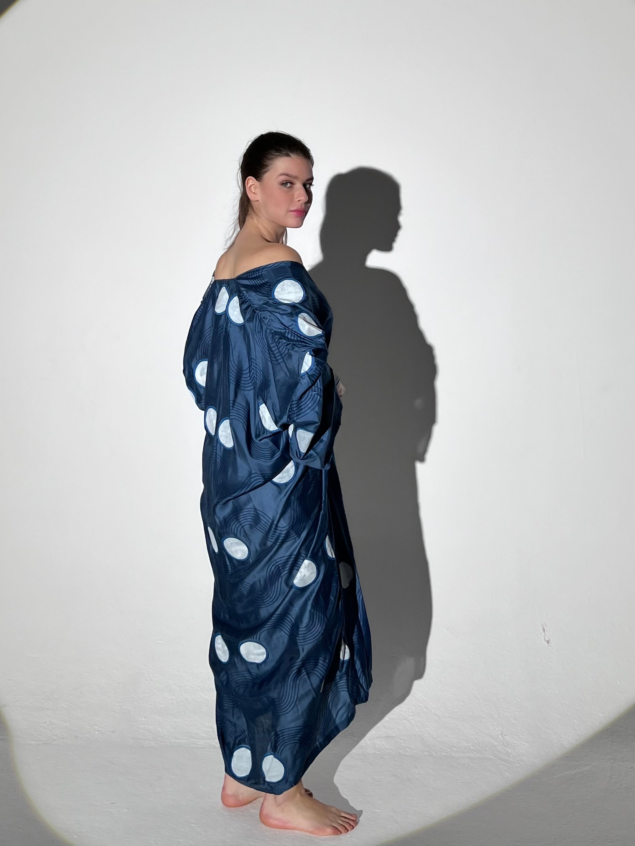 Bisht Blue Waves
