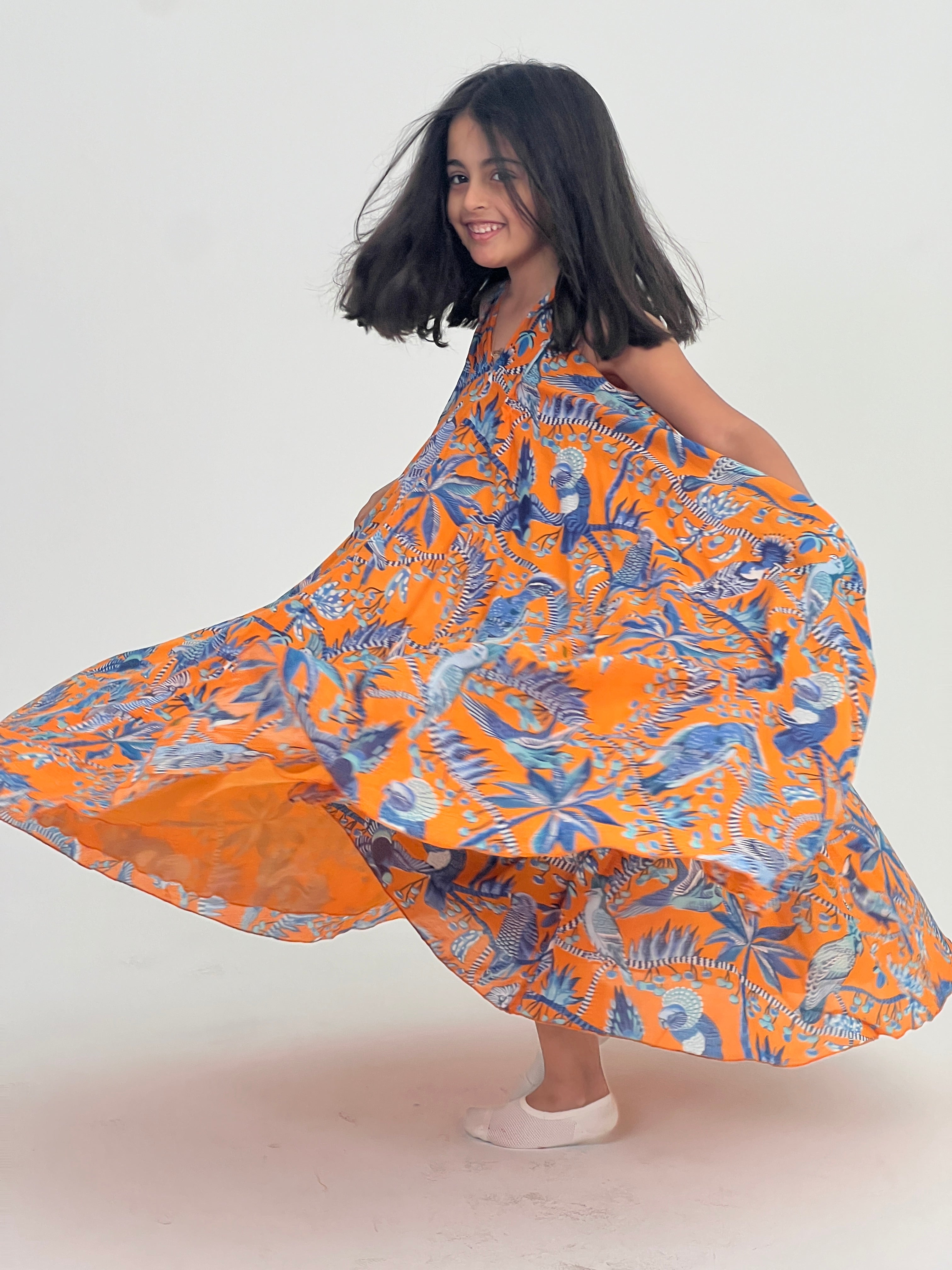 Kids 1 Vneck 15A SAHARA