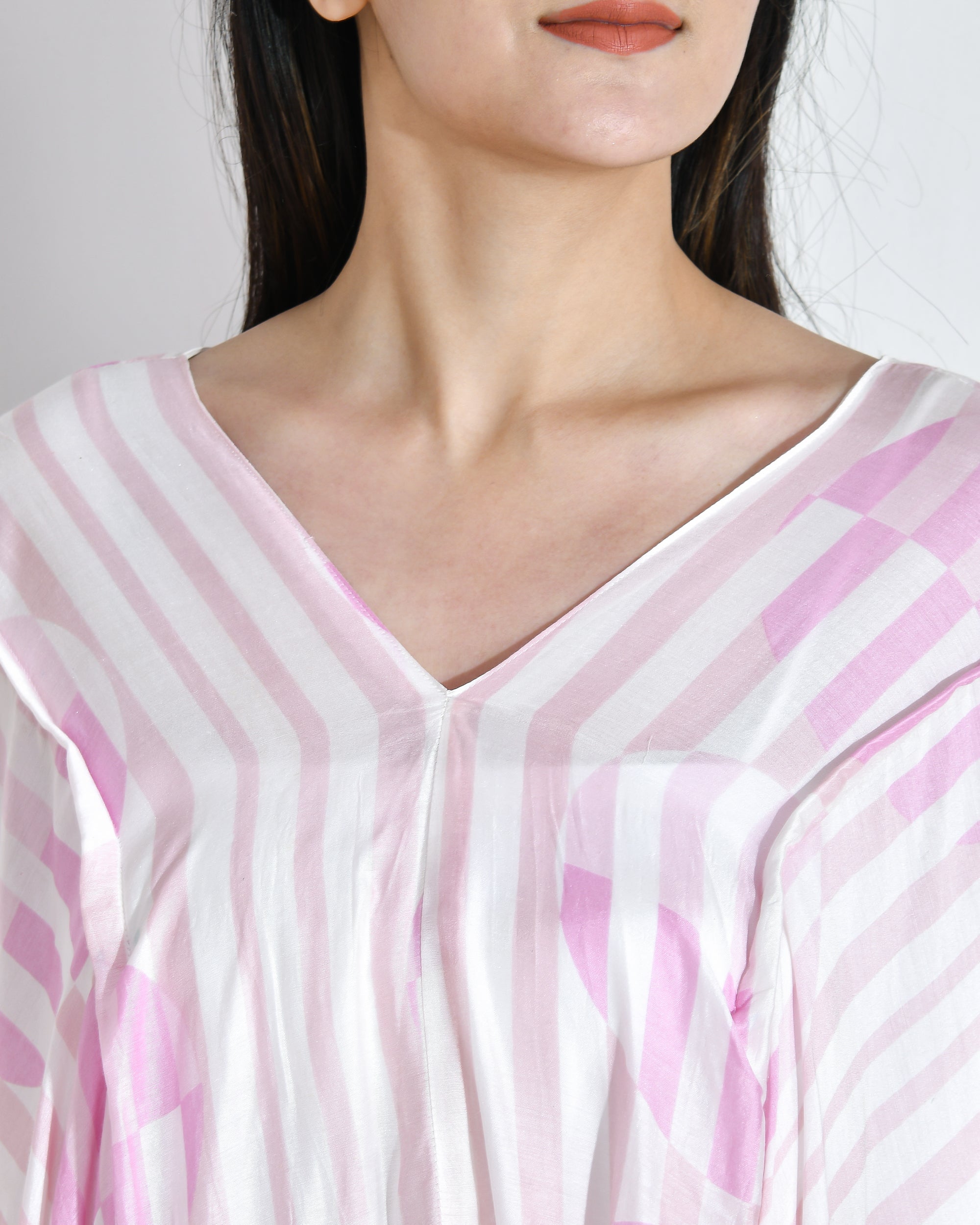 2 Vneck Sleeveless 8B SAHARA