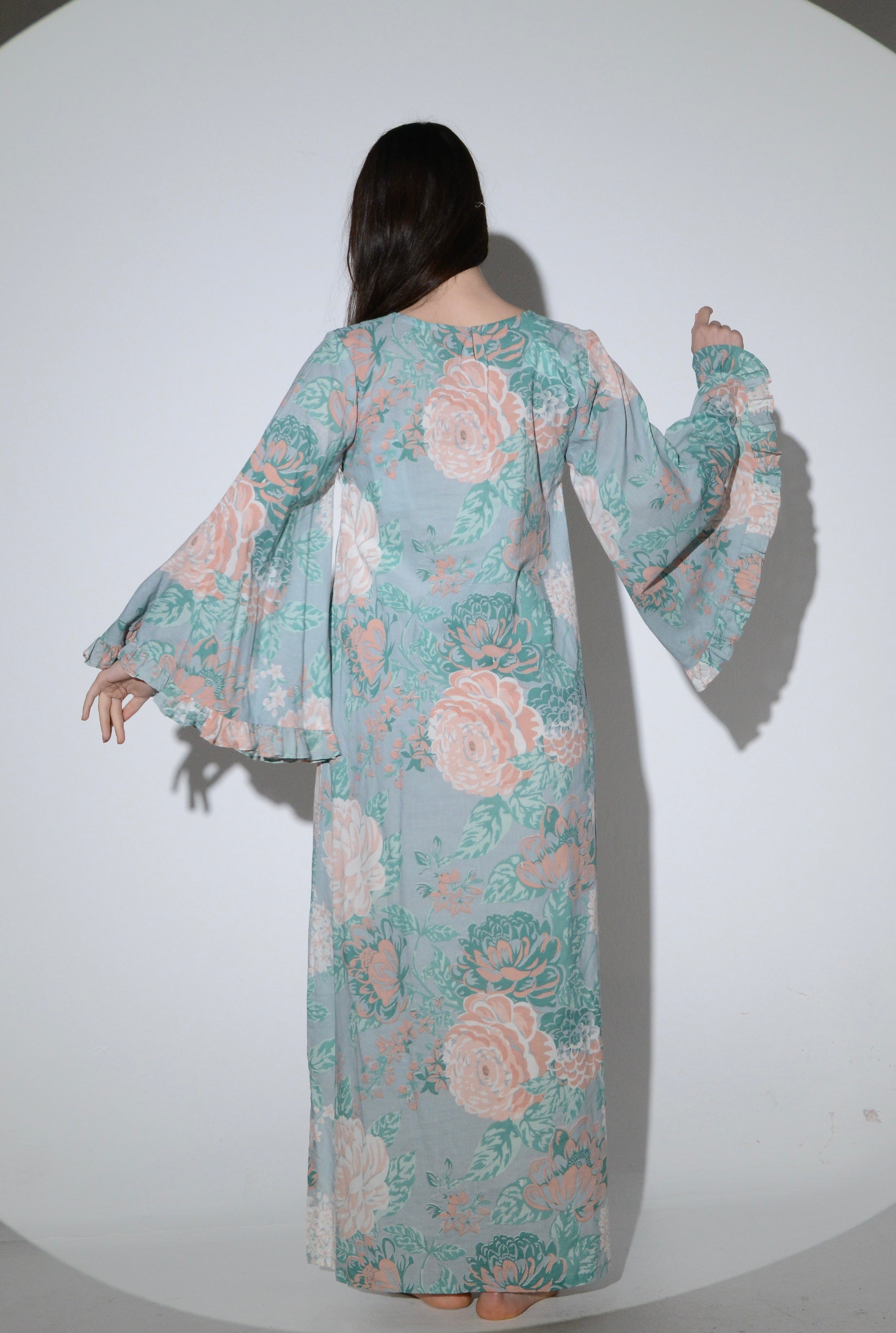 13 wide ruffles 1C SAHARA