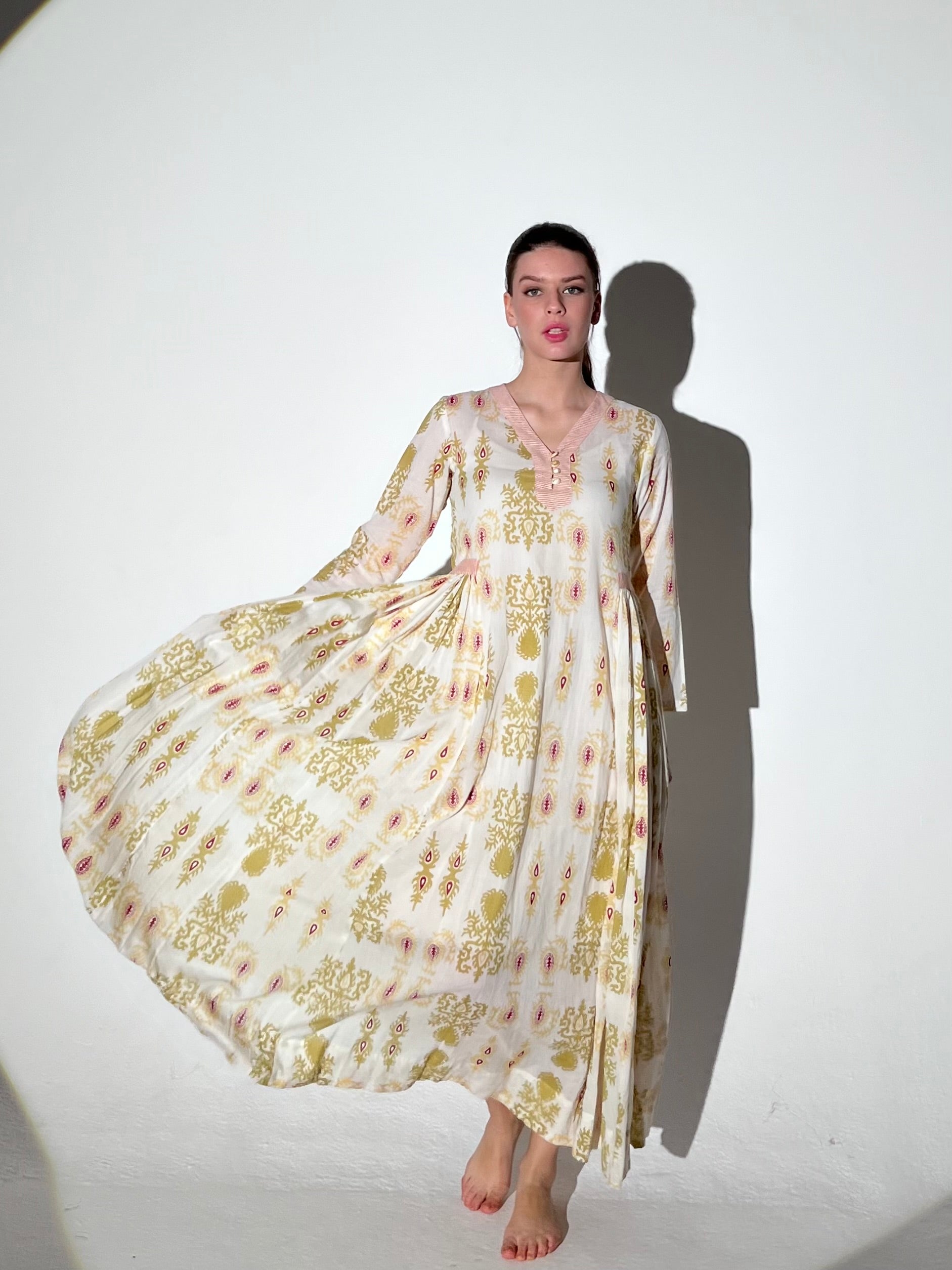 10- side pleats 17C
