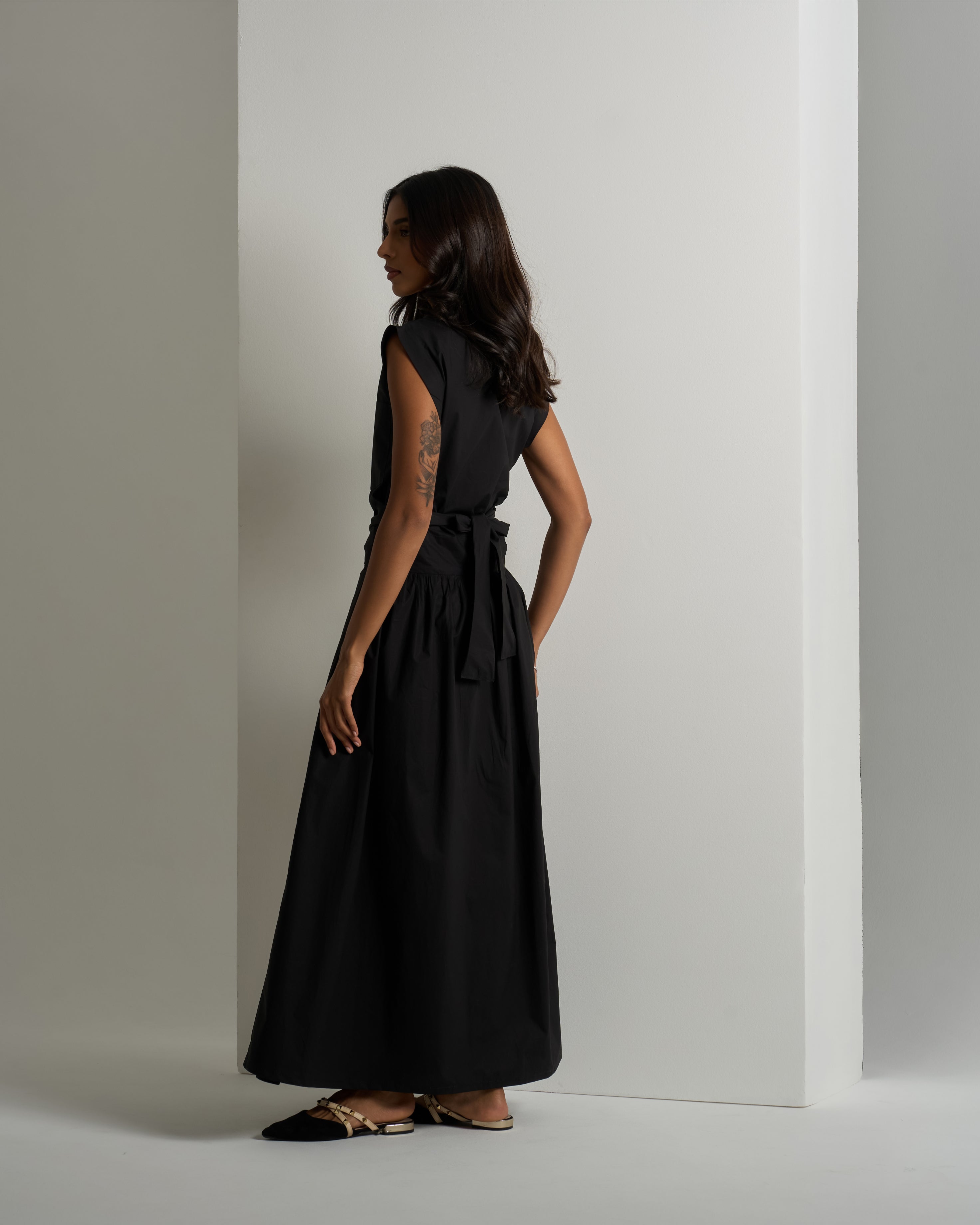 BELTED COTTON SLEEVELESS DRESS
