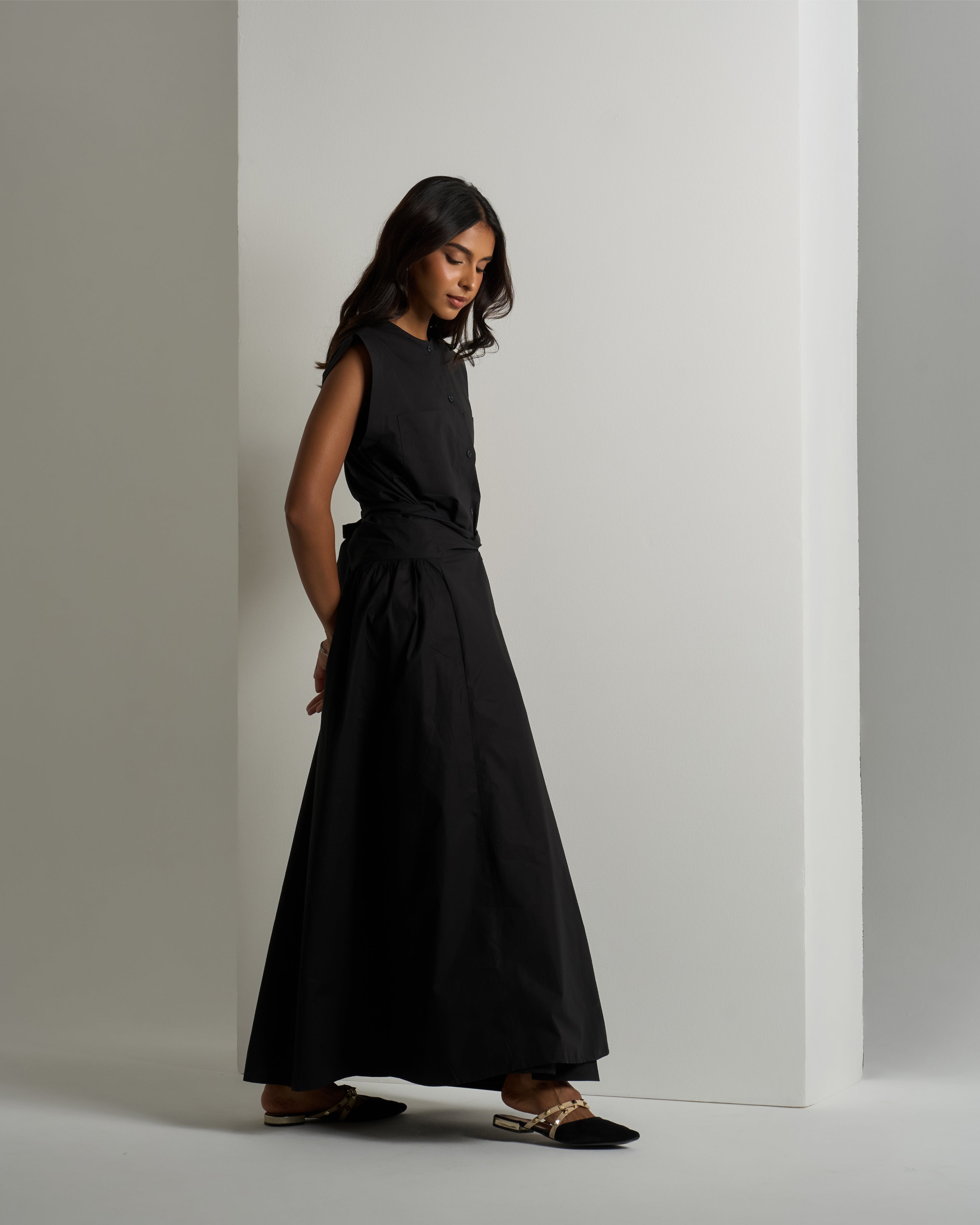 BELTED COTTON SLEEVELESS DRESS