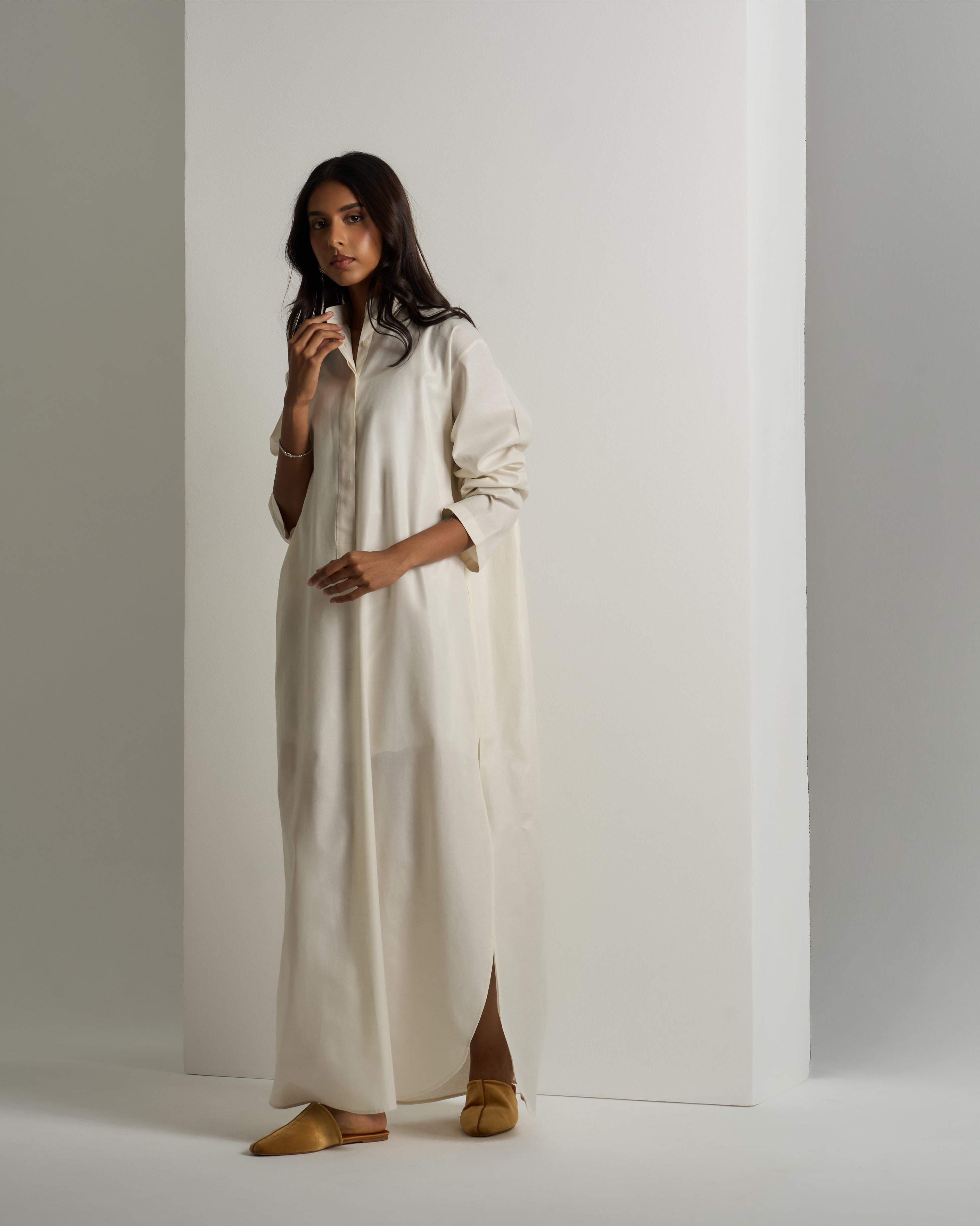 LONG OVERSIZED SHIRT DRESS