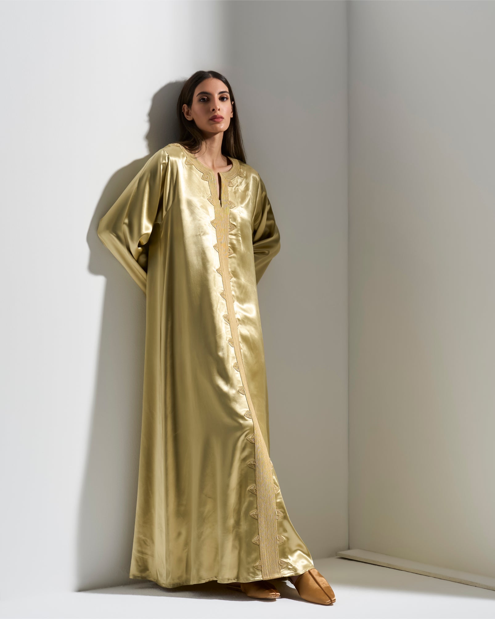 GOLD CENTERED EMBROIDERED DRESS