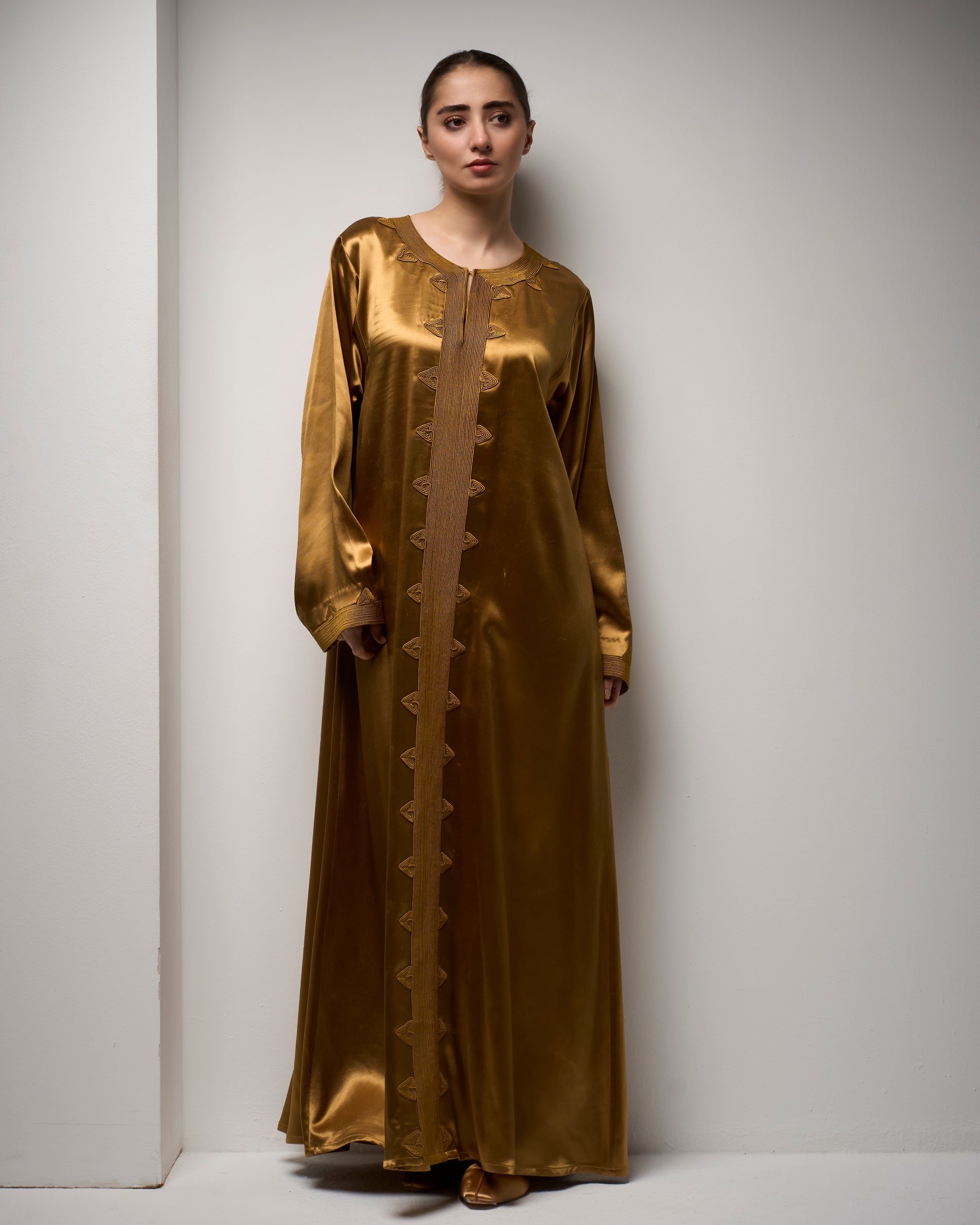 BRONZE CENTERED EMBROIDERED DRESS