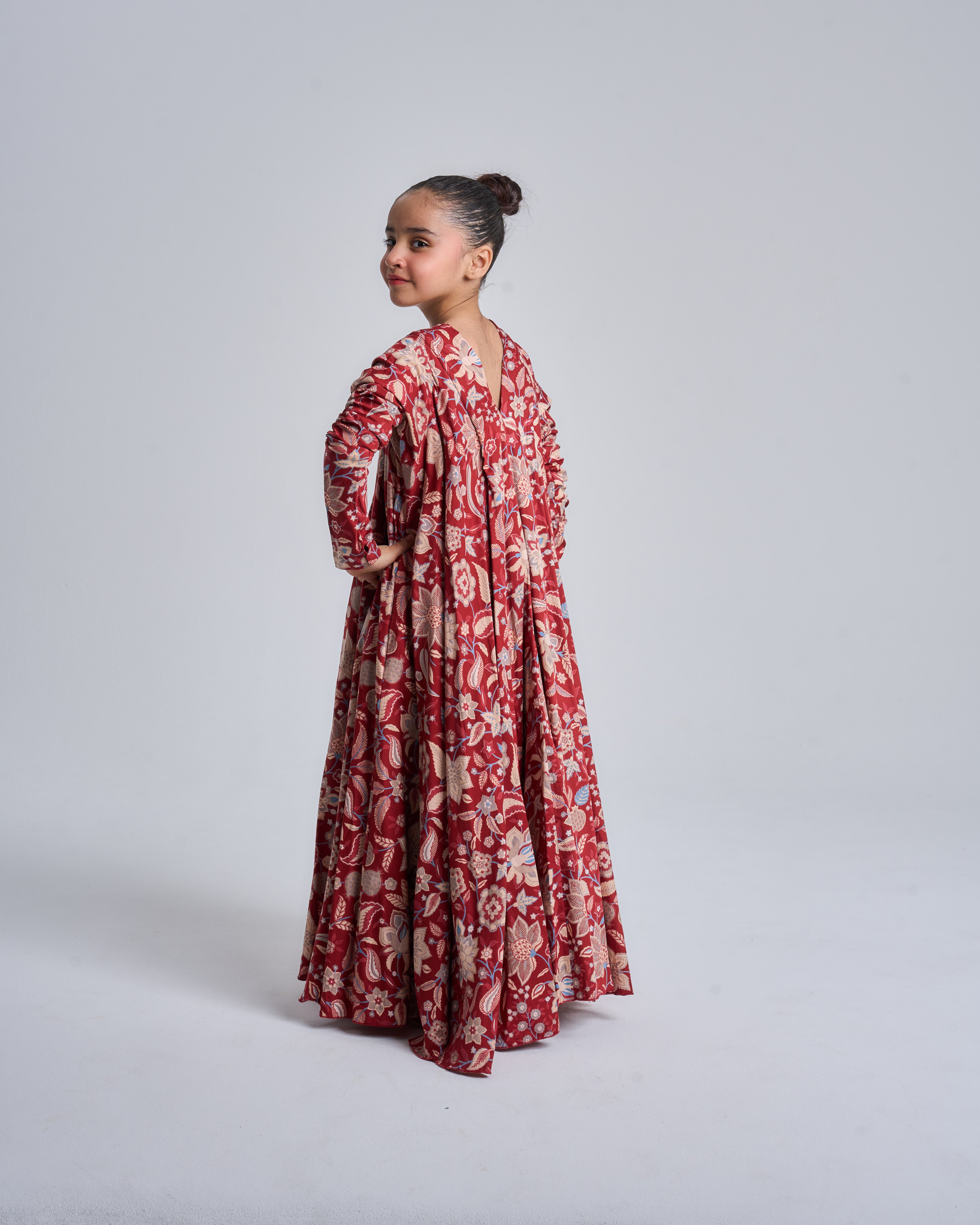 KIDS 1 VNECK 1A PERSIAN