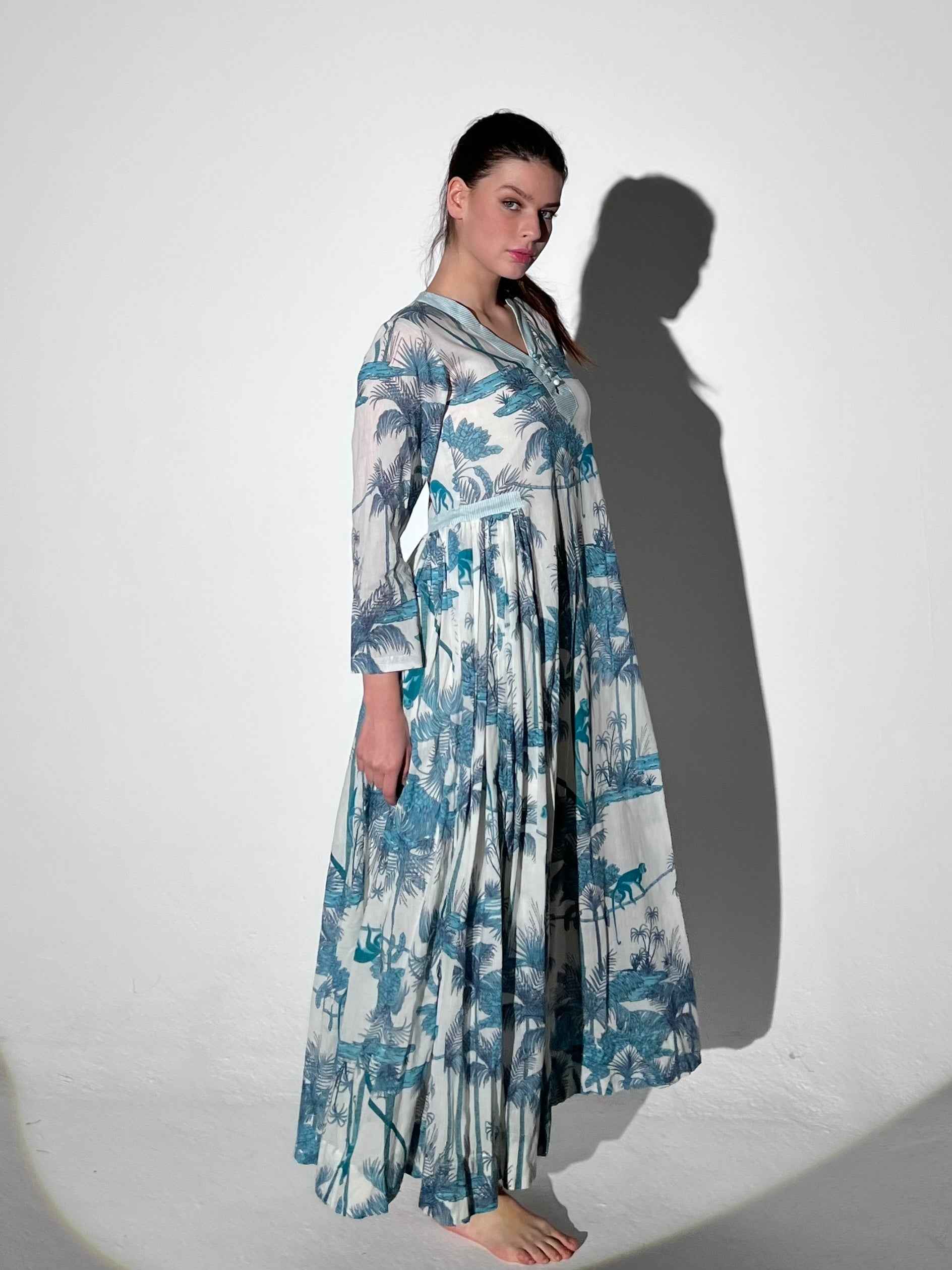 10- side pleats 20A