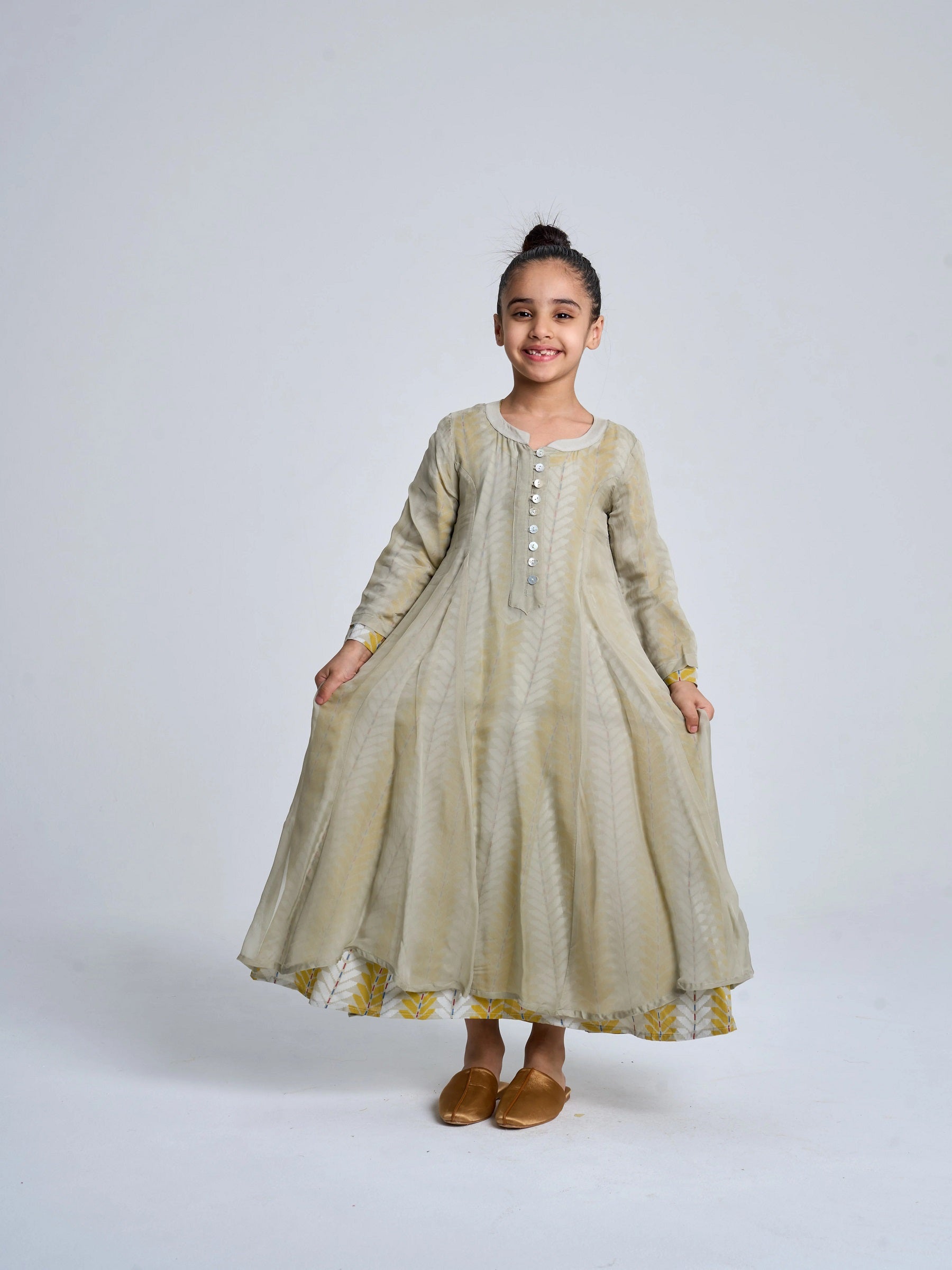 Kids 7 Double Button Dress 6A SAHARA