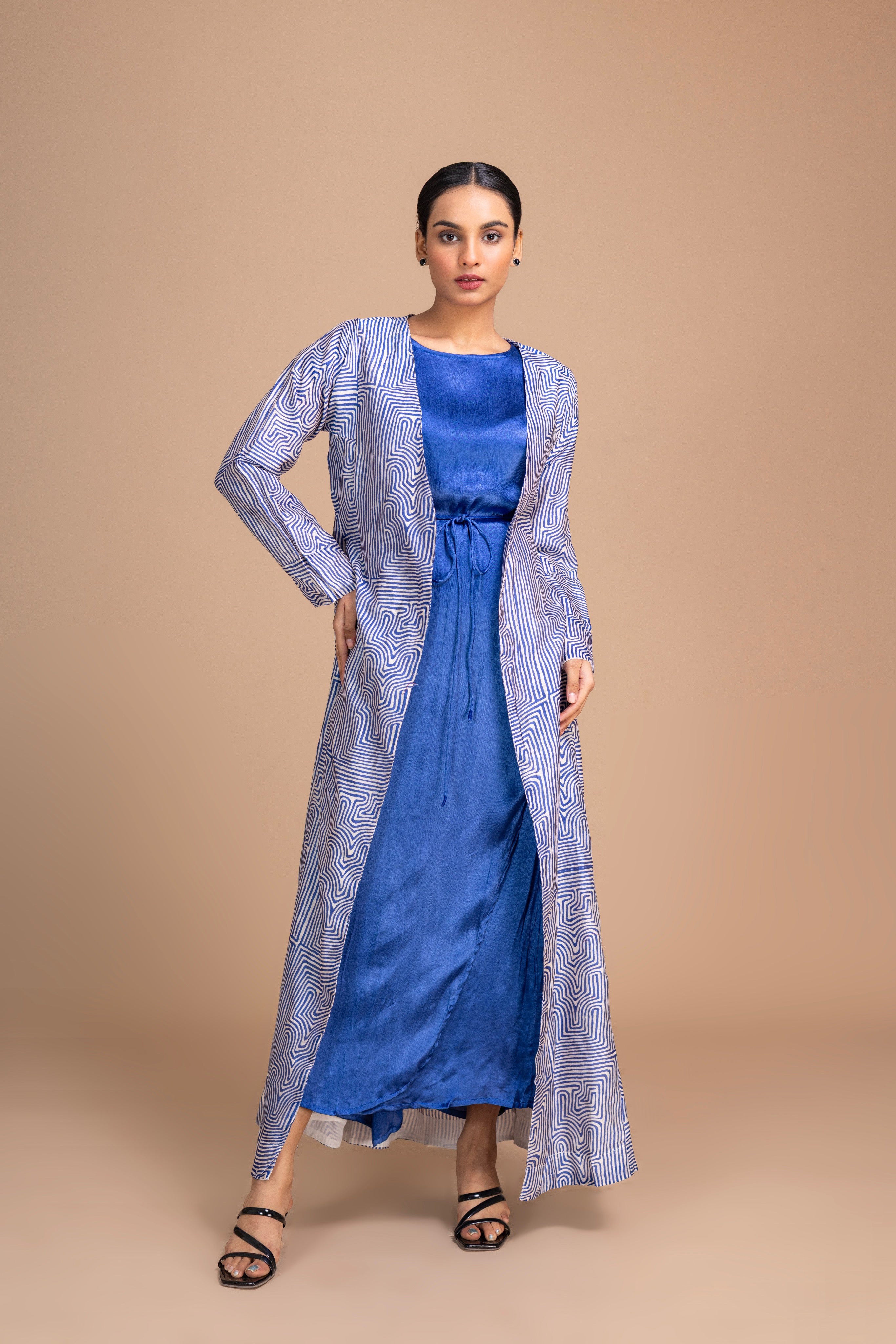 14 BISHT SET 25B PERSIAN