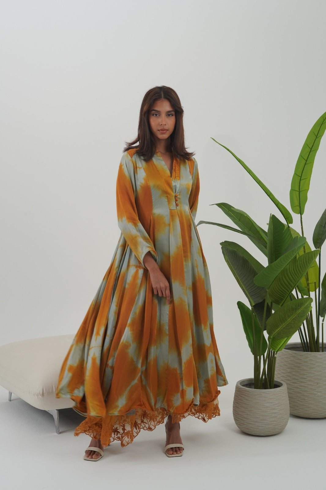 6 Curly Hem 21C SAHARA