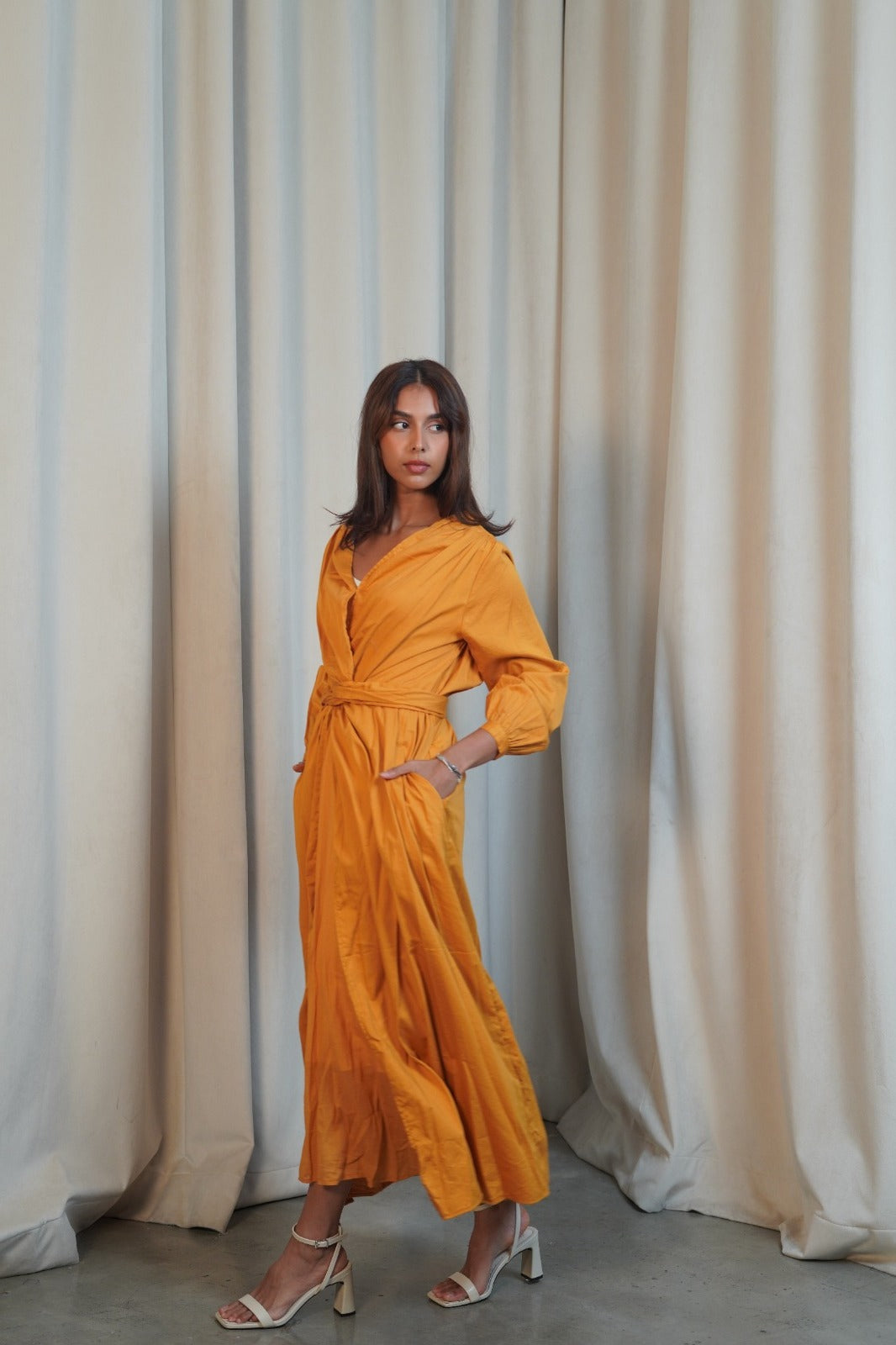 3 Flipped belt waist incha gold SAHARA
