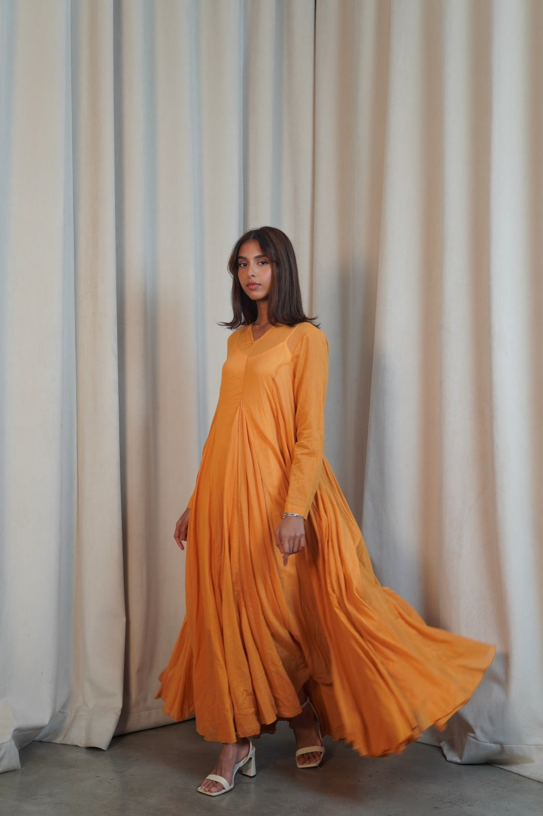 4 Kolosh incha gold SAHARA