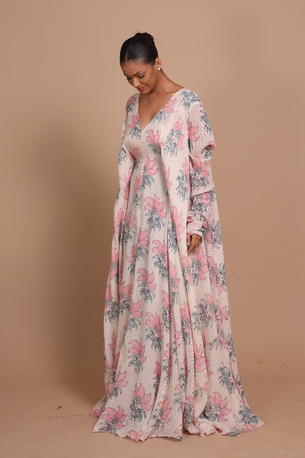 WOOL 1 VNECK 3C PERSIAN