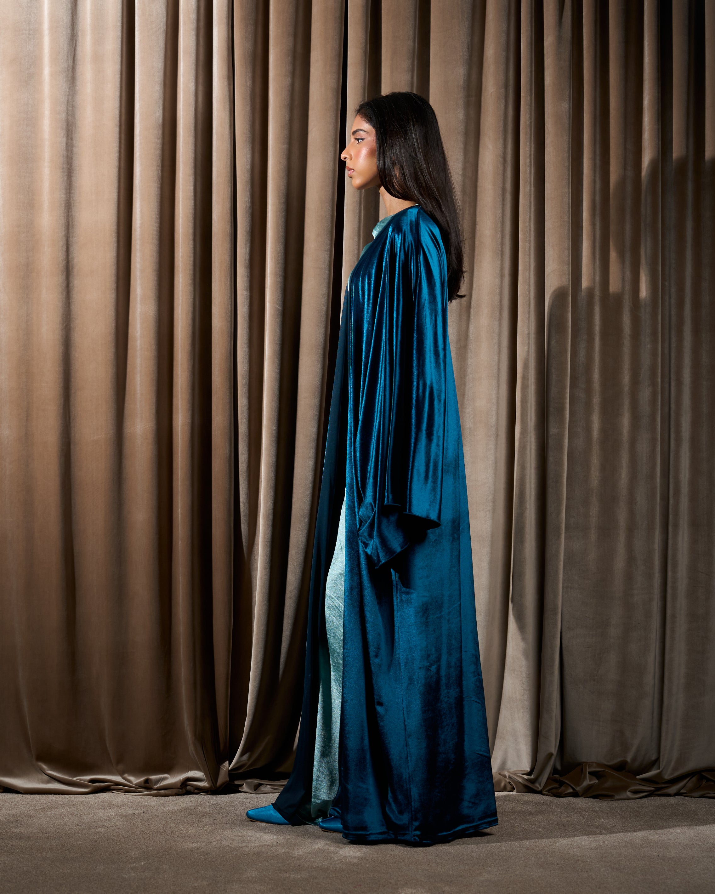 SHINY ELEGANT VELVET DRESS SET