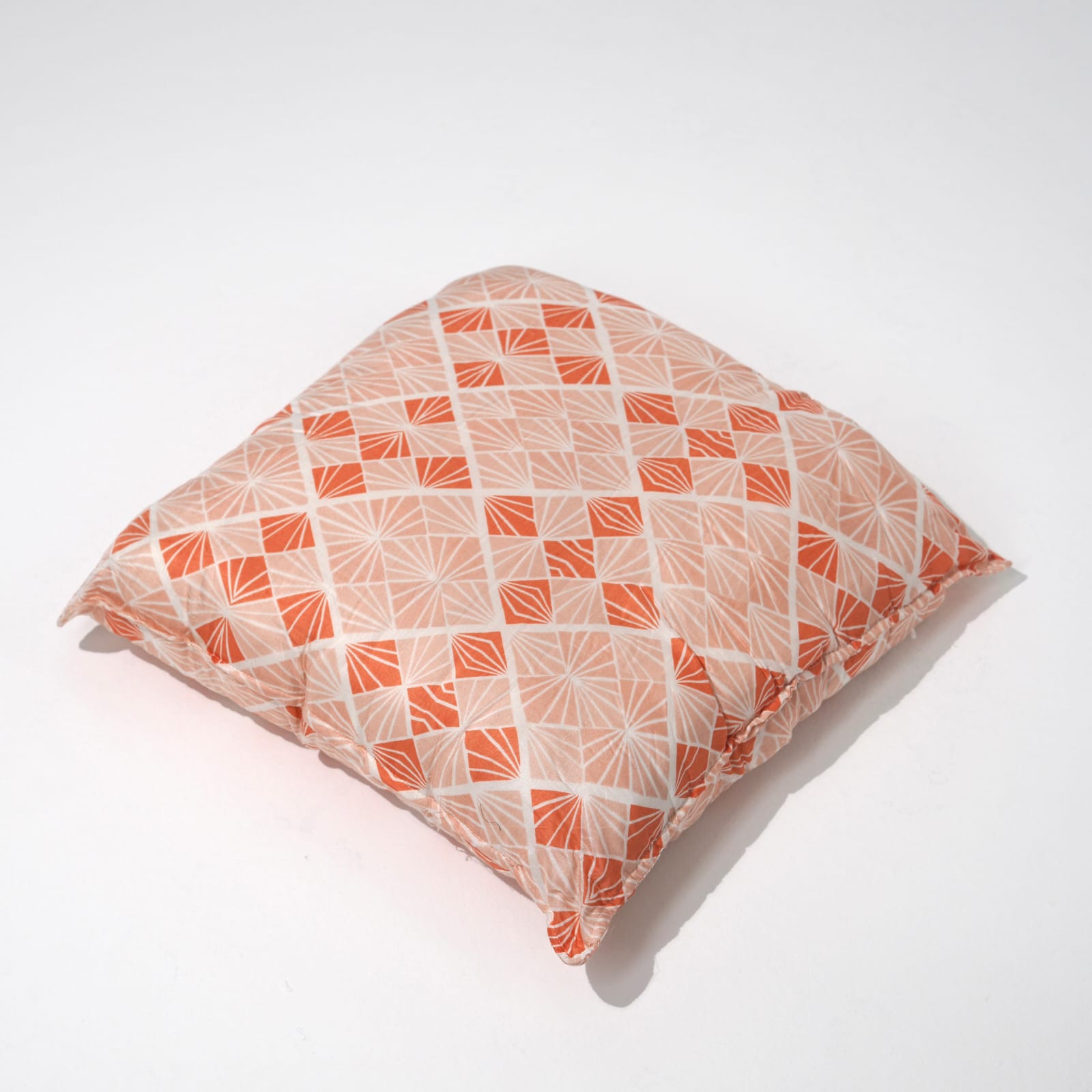 CUSHIONS 7C