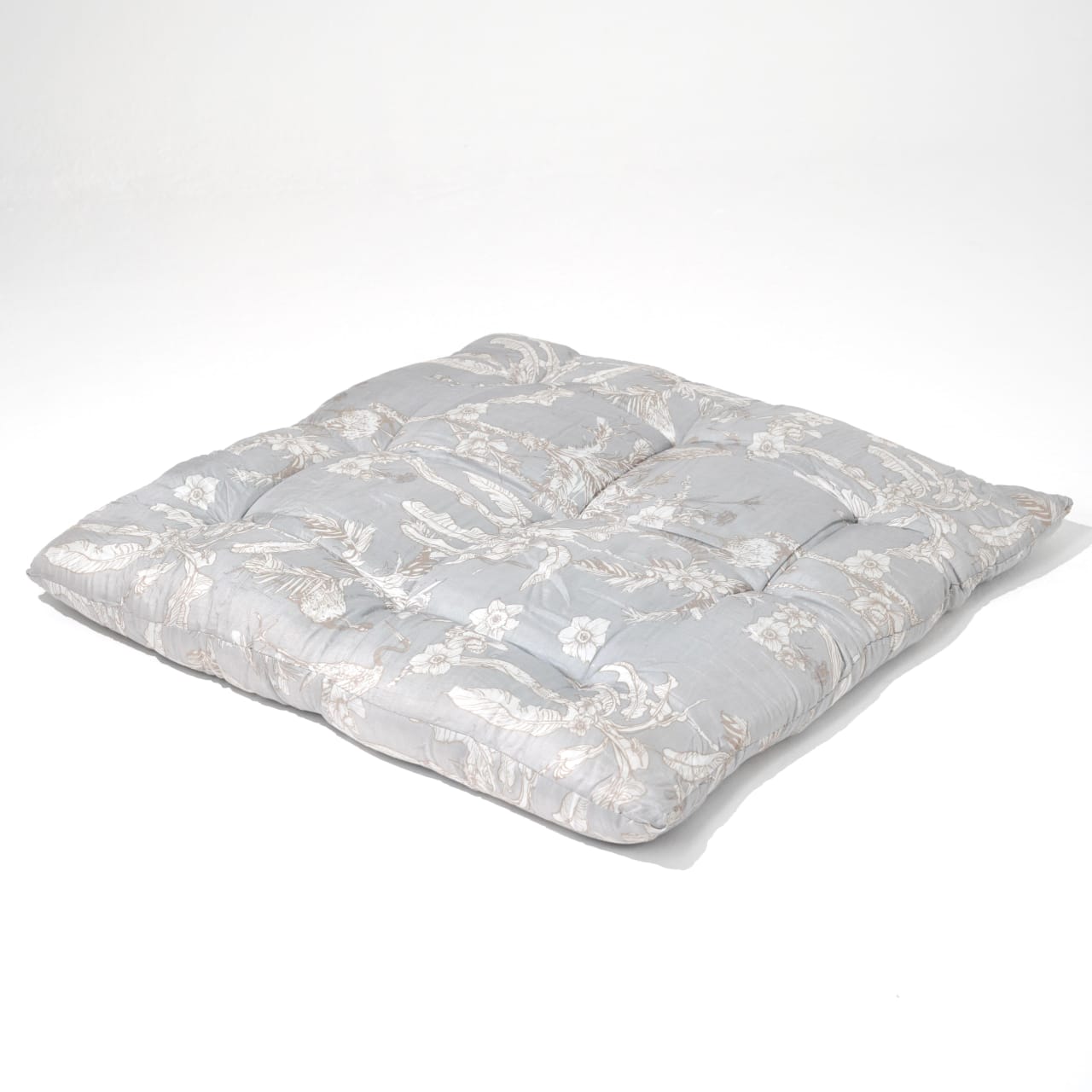 CUSHIONS 11B
