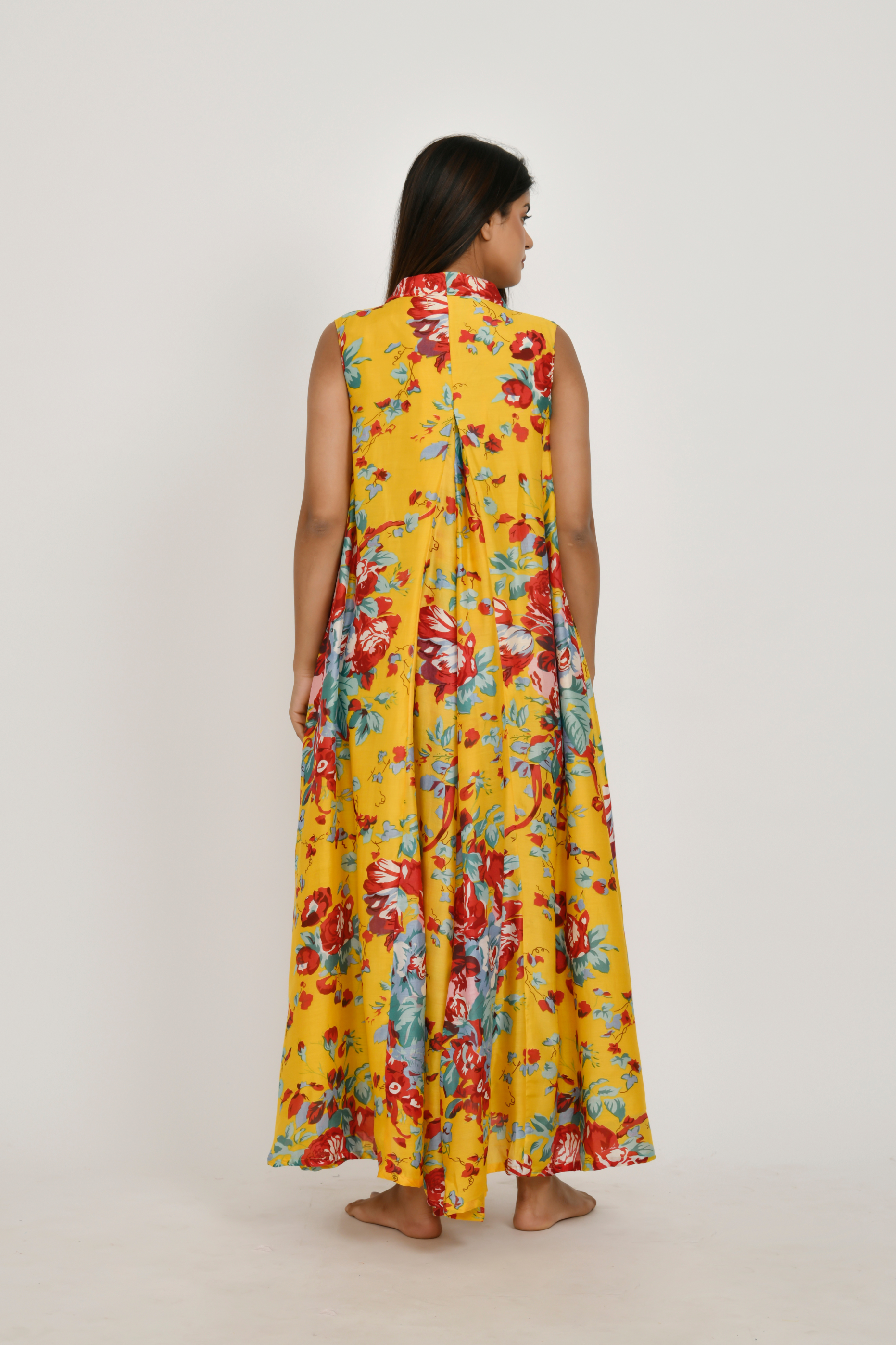 5 Silk Middle Cut Sleeveless 21b