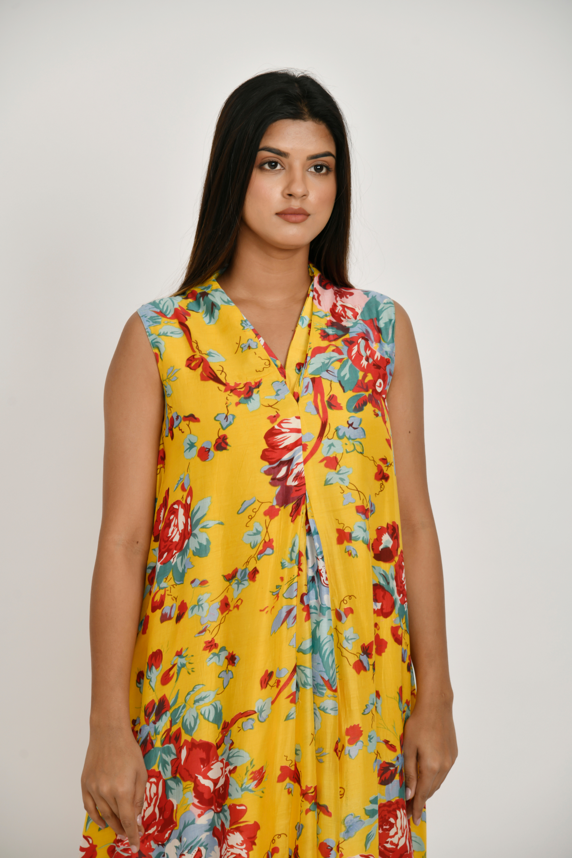 5 Silk Middle Cut Sleeveless 21b