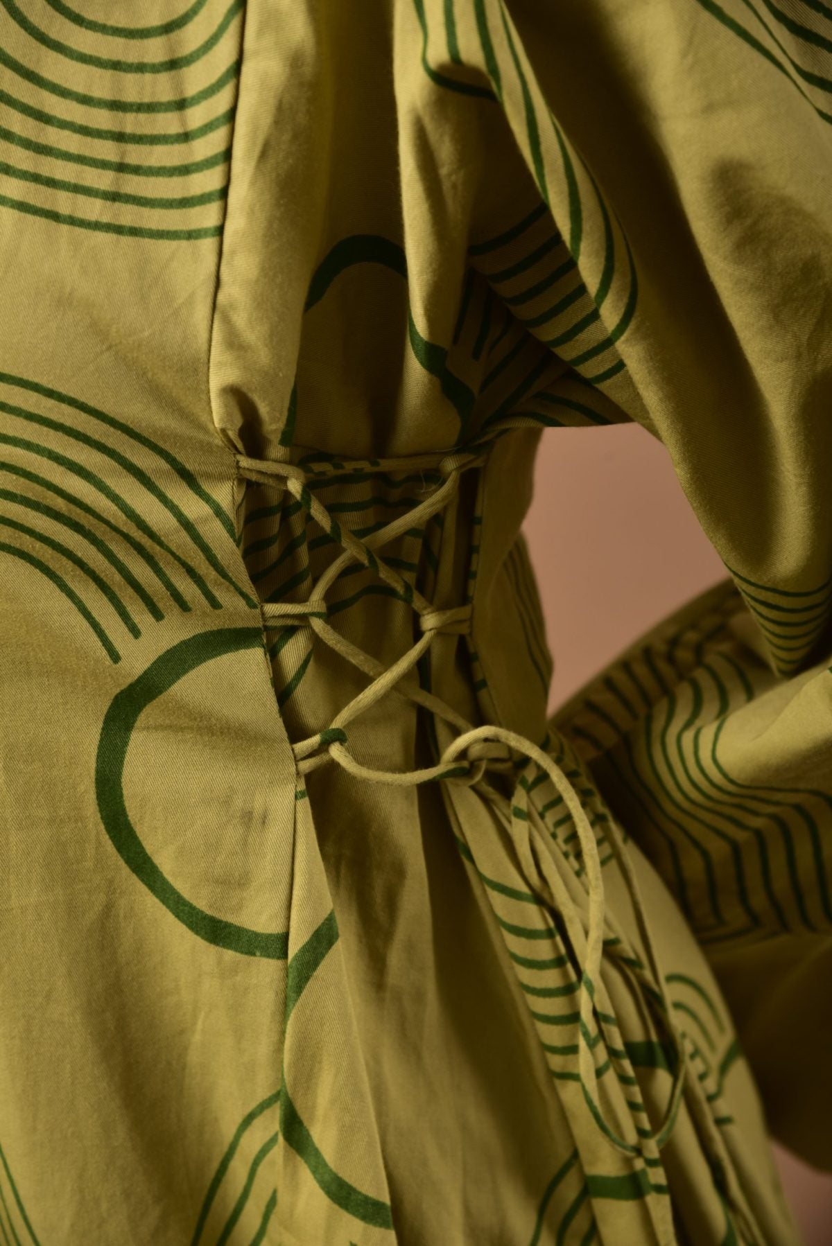 Side String Olive Waves