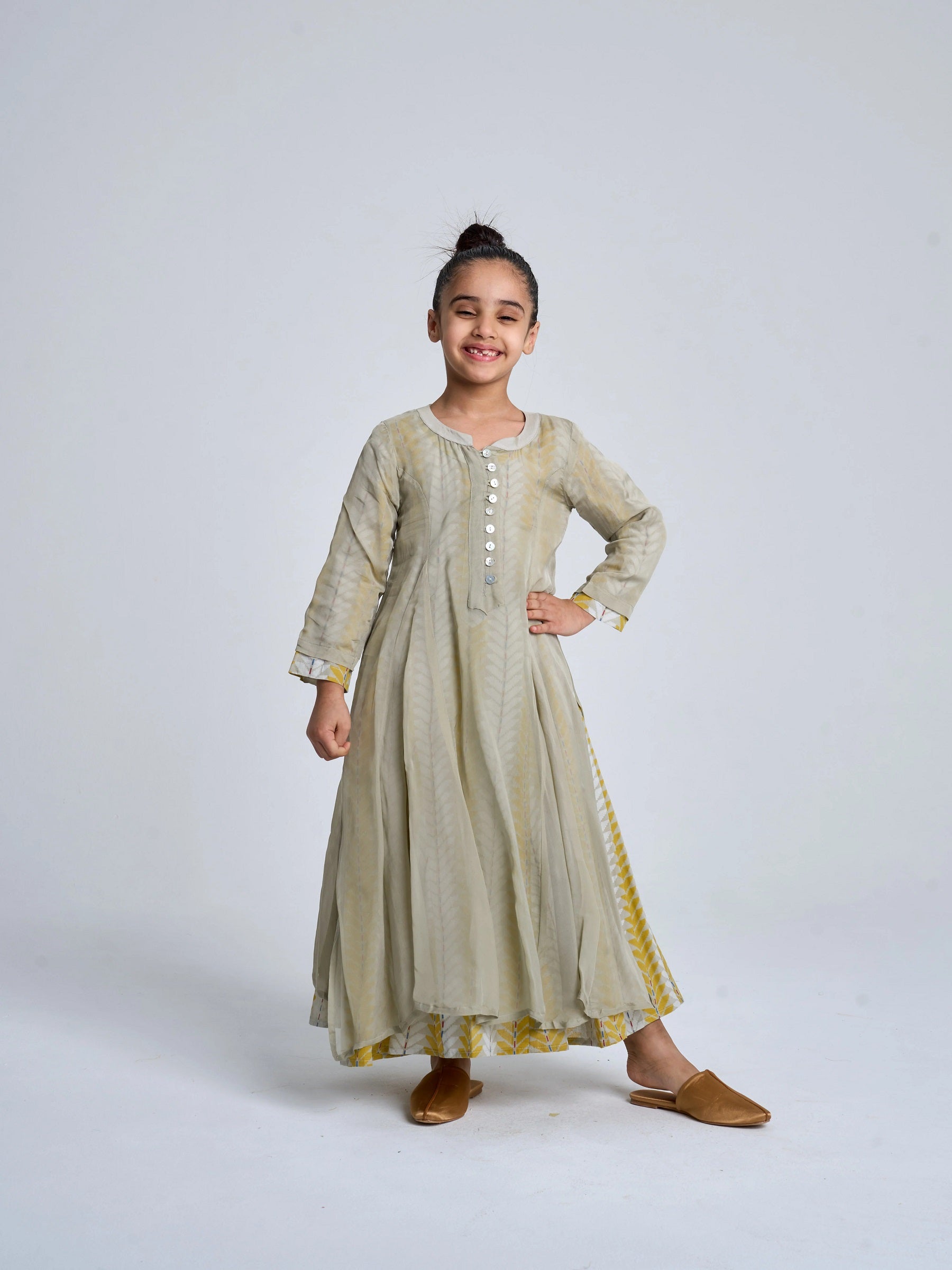 Kids 7 Double Button Dress 6A SAHARA