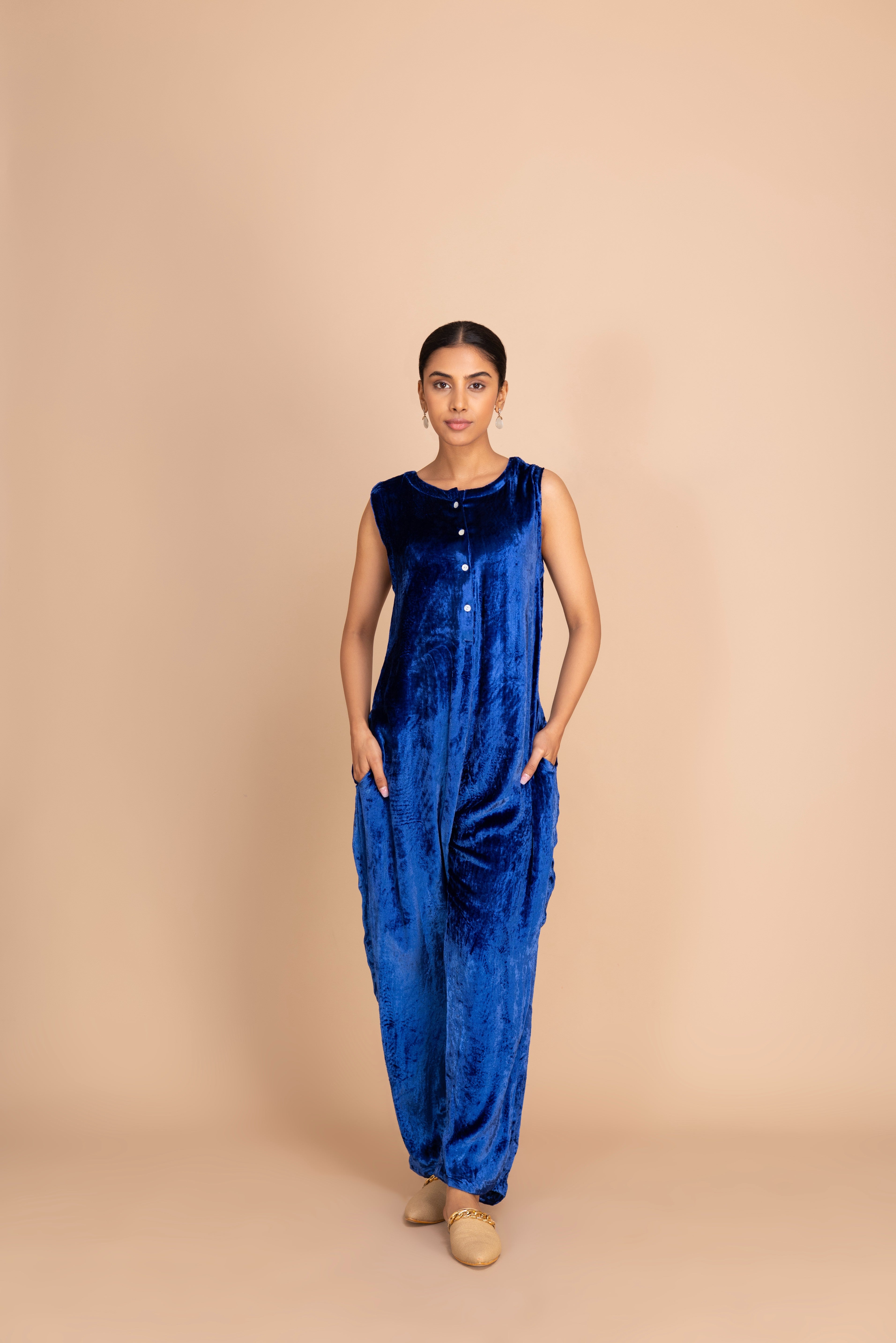 11 BISHT VELVET JUMPSUIT 12C PERSIAN