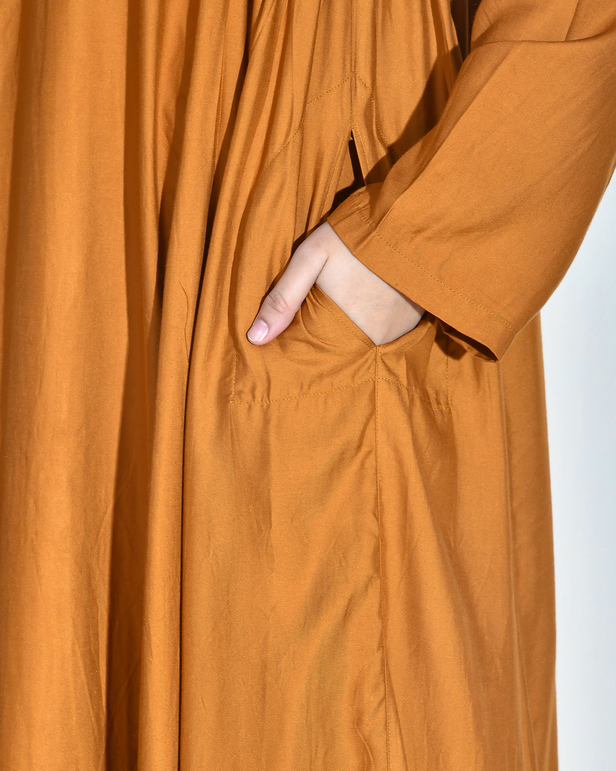 17 Side pleated Incha Gold SAHARA