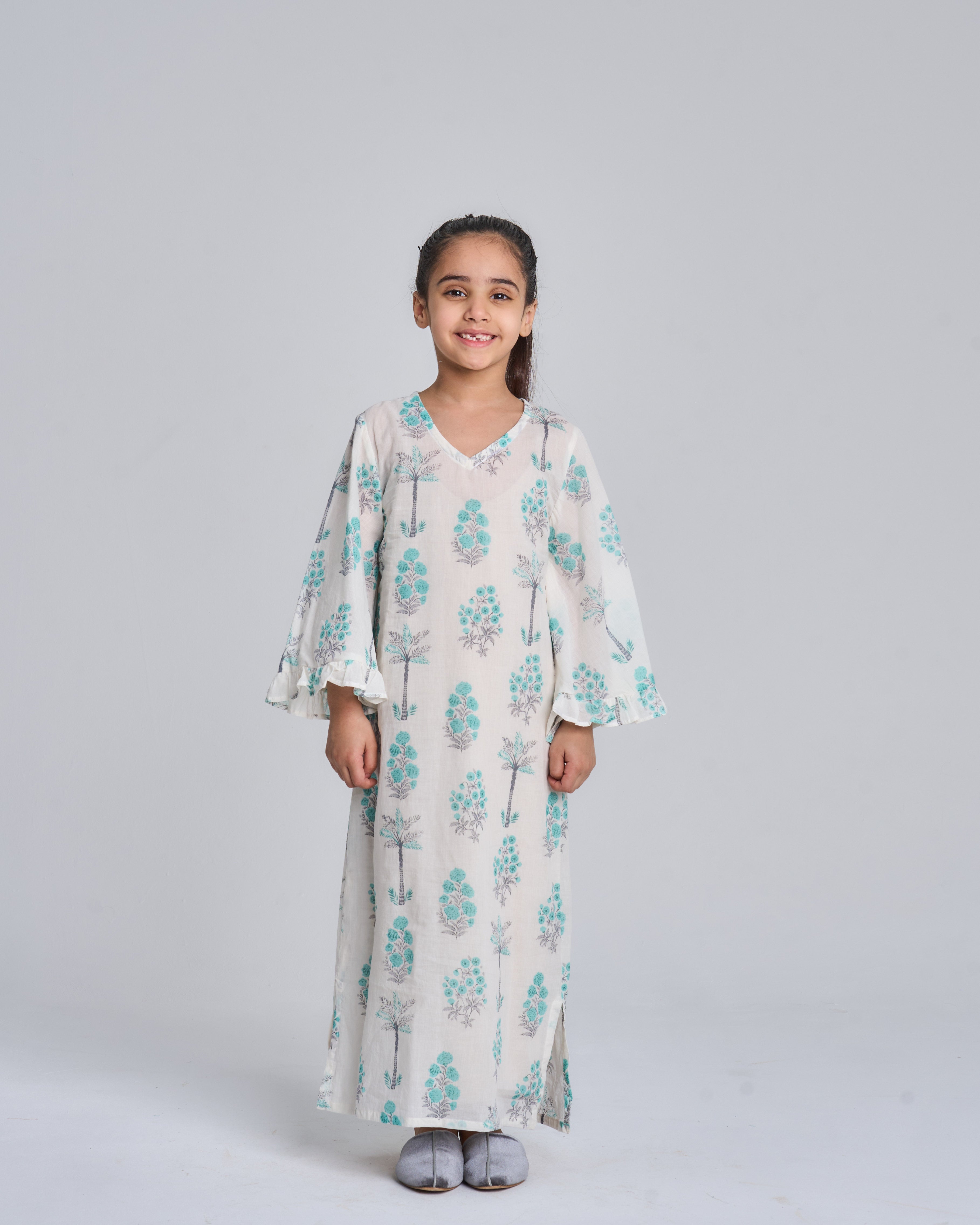 Kids 5 Wide Ruffles 13C SAHARA