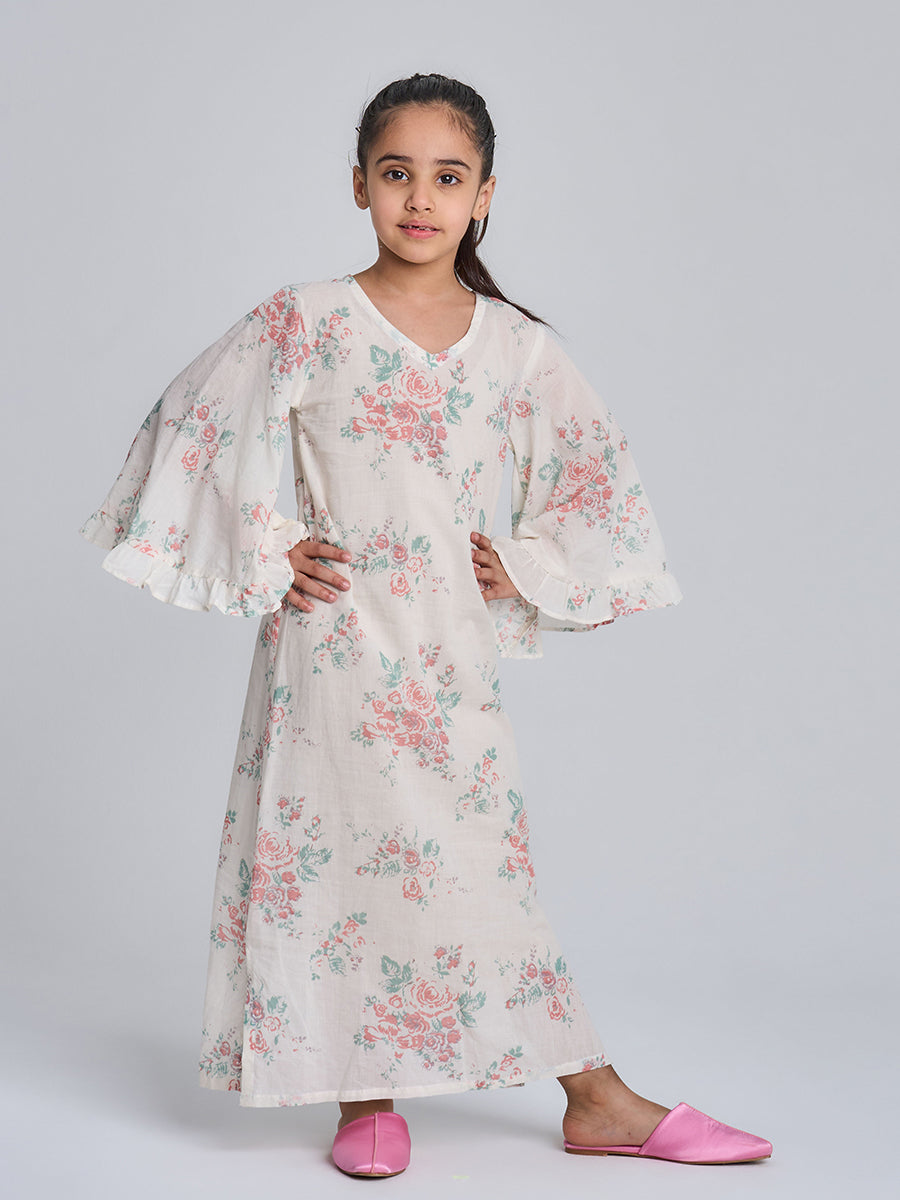 Kids 5 Wide Ruffles 12A SAHARA