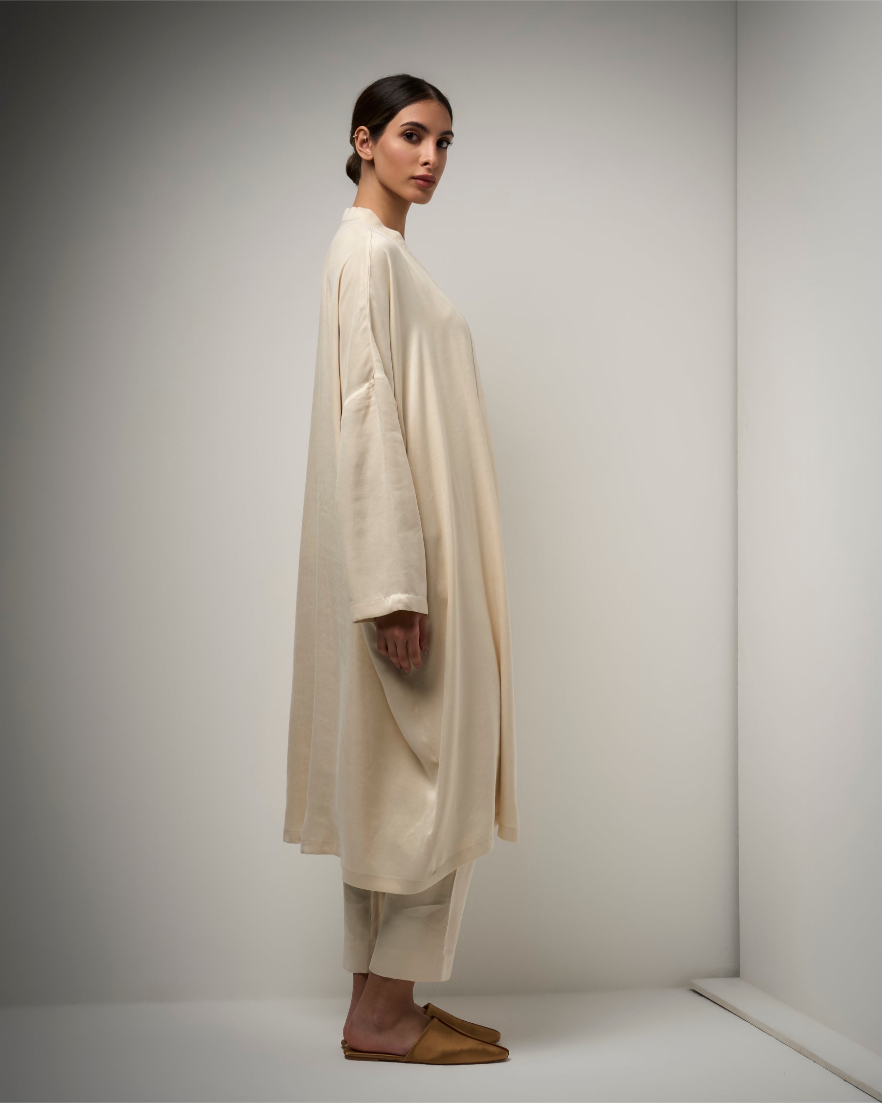 BEIGE 3-PIECE SET