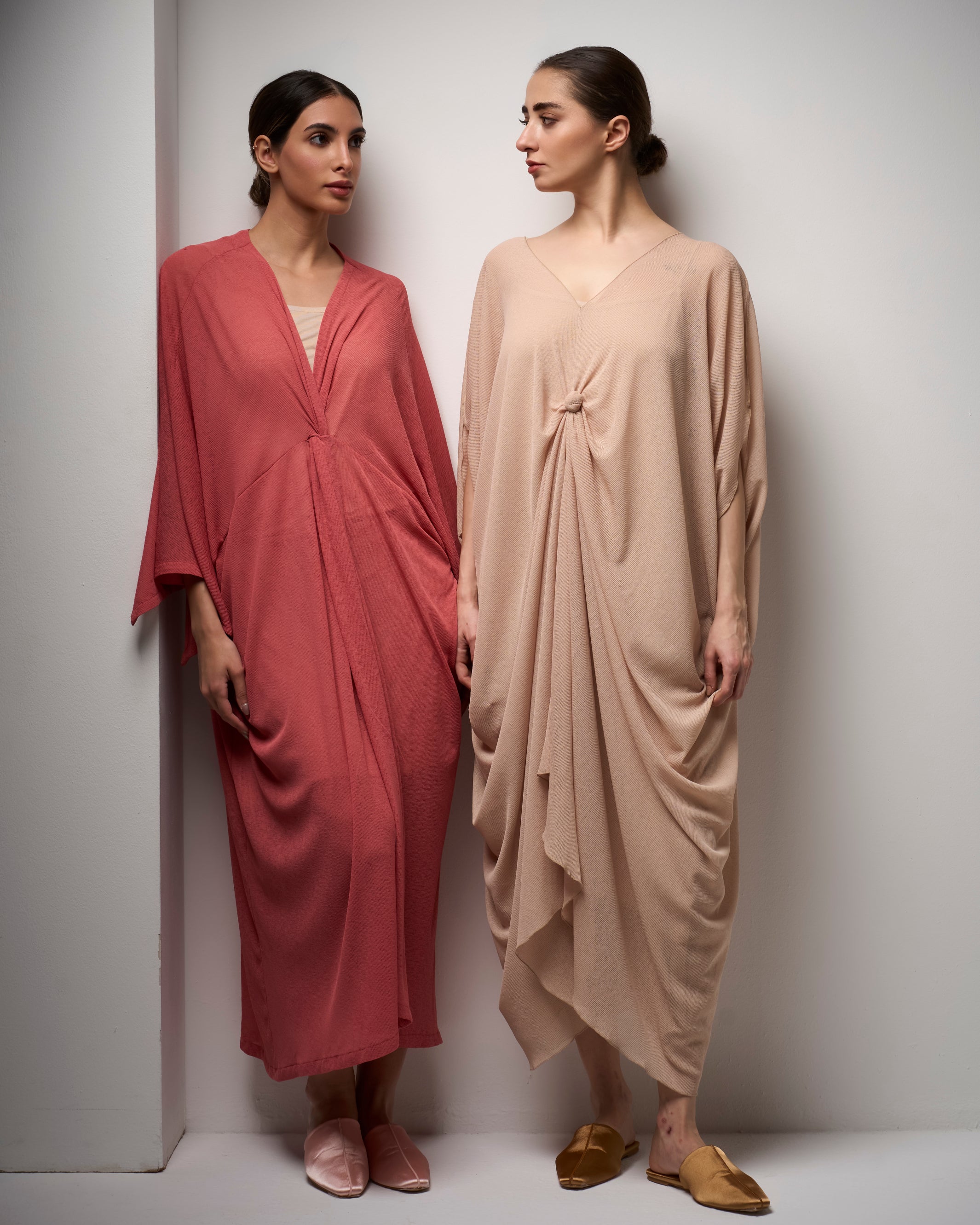 VNECK DRAPE DRESS