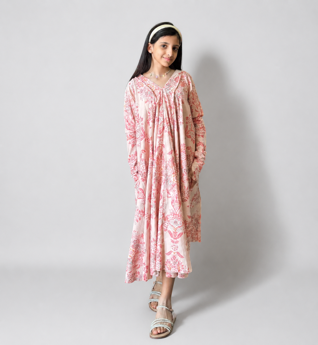 KIDS 1 VNECK 4B PERSIAN
