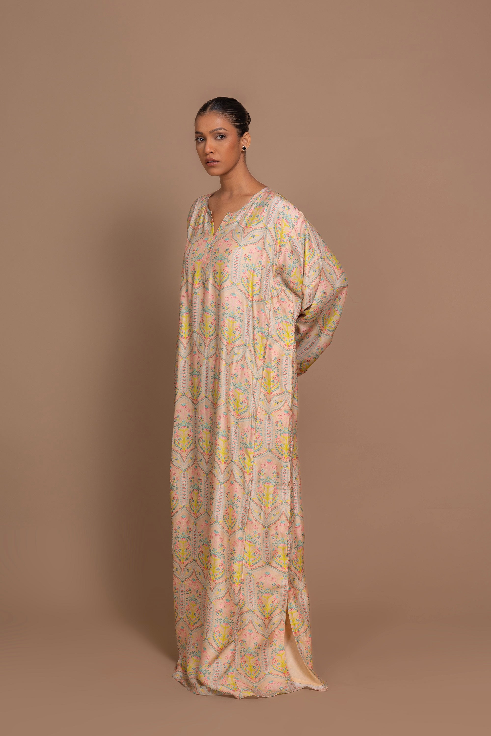 5 LOOSE KAFTAN 10C PERSIAN