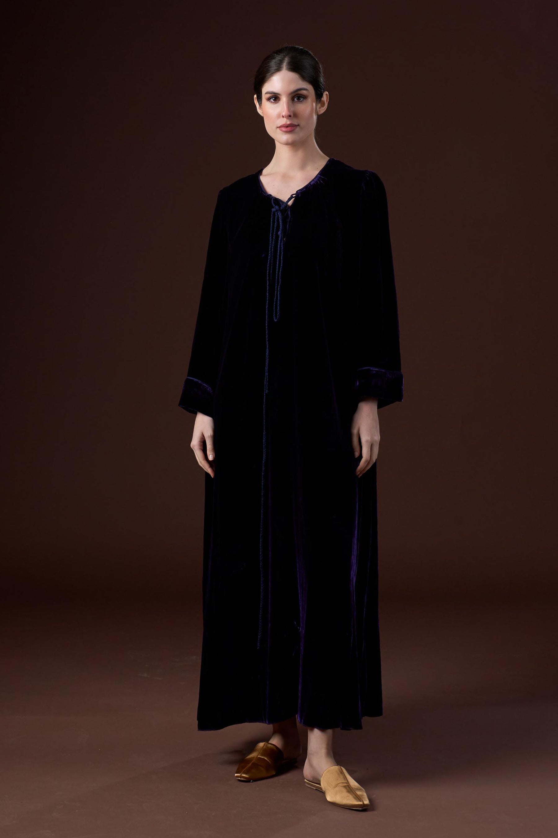 SILK VELVET BISHT WITH PIPING