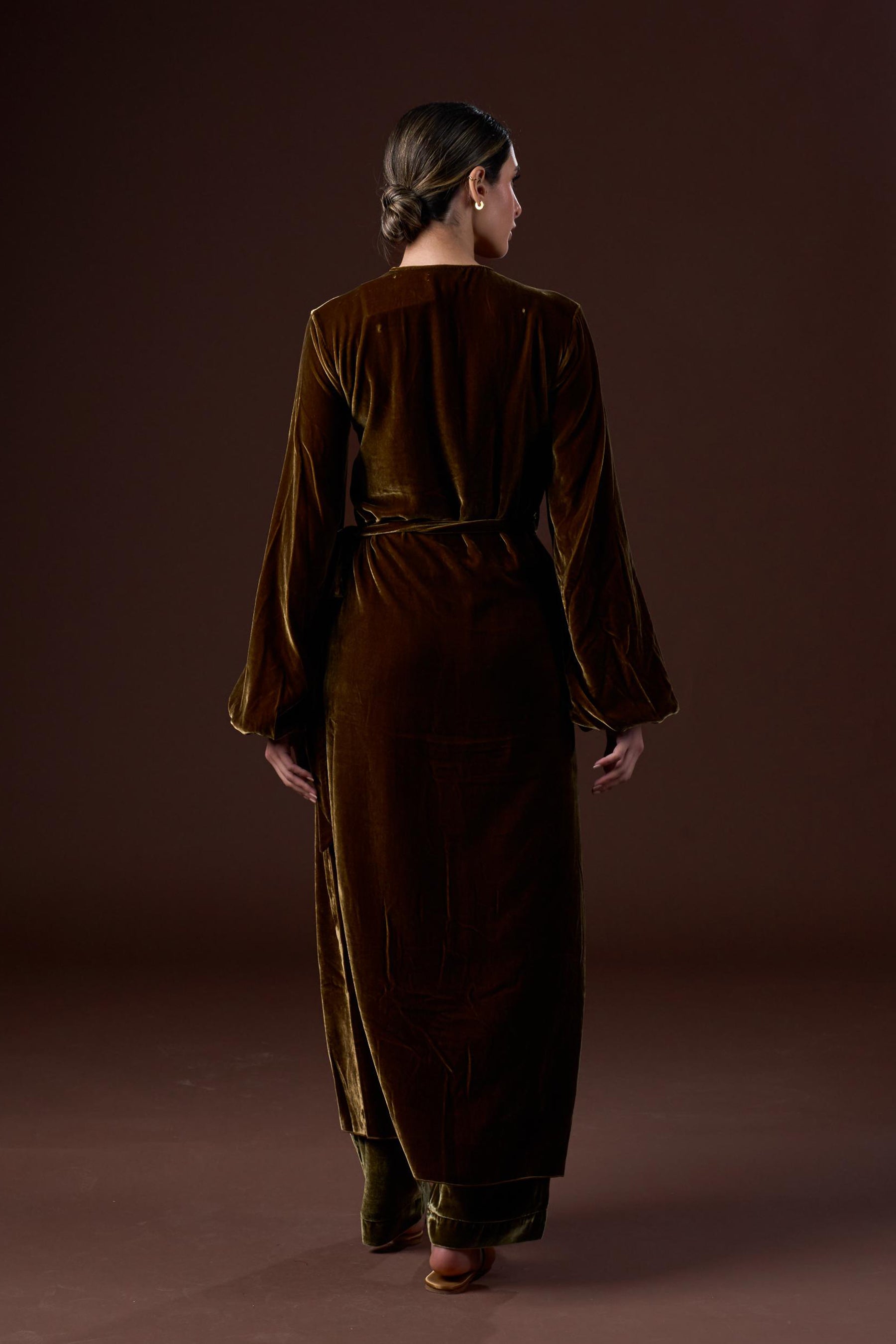 SILK VELVET BISHT WITH PANTS