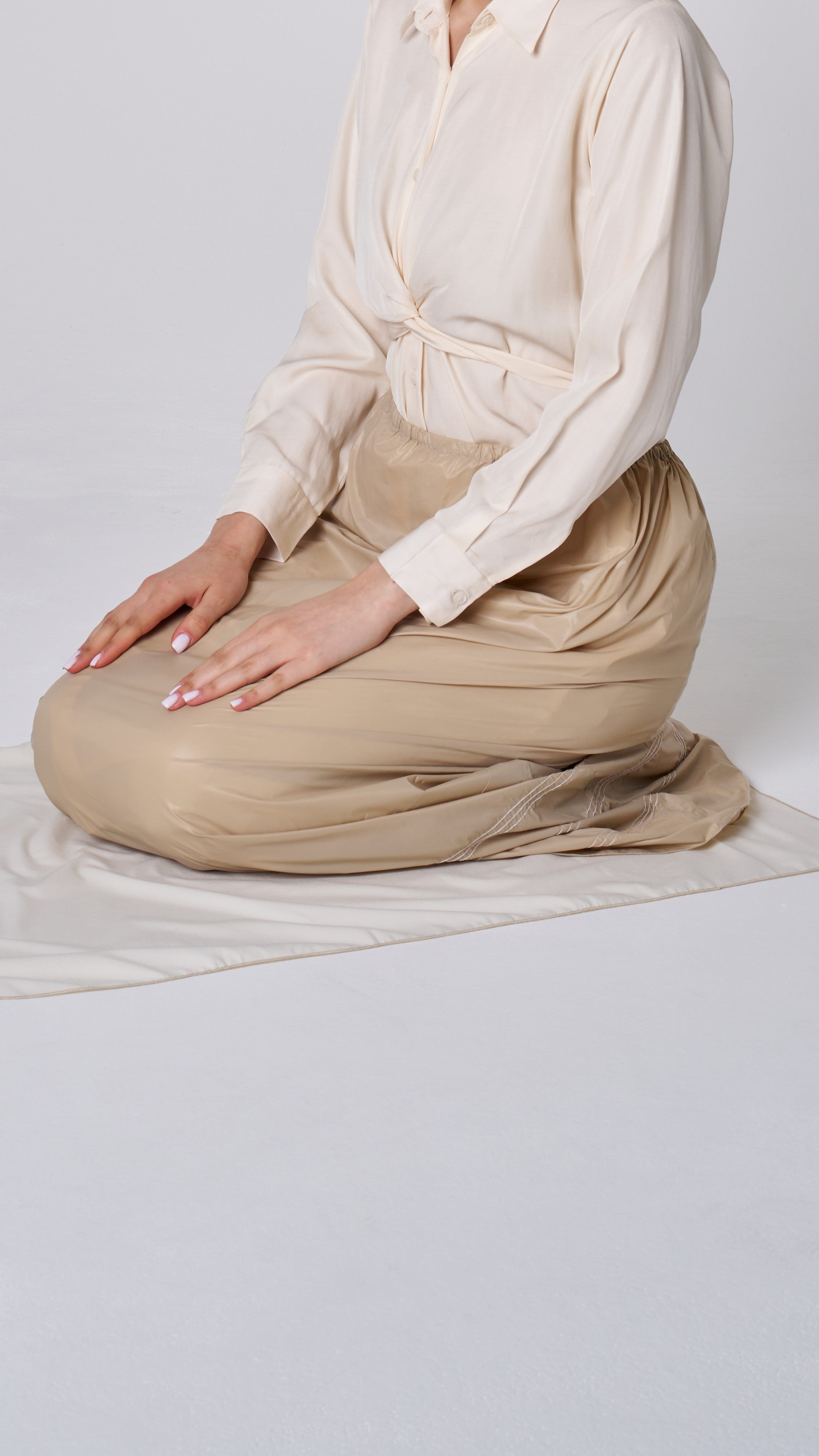 WATERPROOF SKIRT SET FOR WOMEN