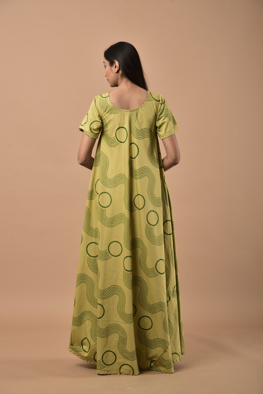 Tent Dress Short Sleeve Olive Waves